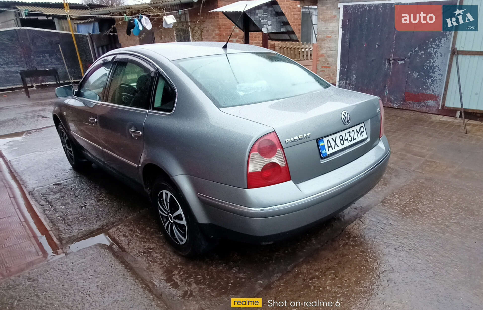 Volkswagen Passat 2003 VIN WVWZZZ3BZ3P387470 фото оголошення 3 з 11