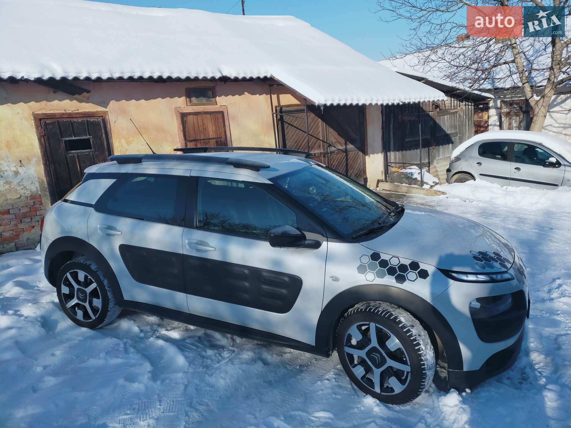 Citroen C4 Cactus 2015 VIN VF70PHNZBFE522274 фото оголошення 2 з 14
