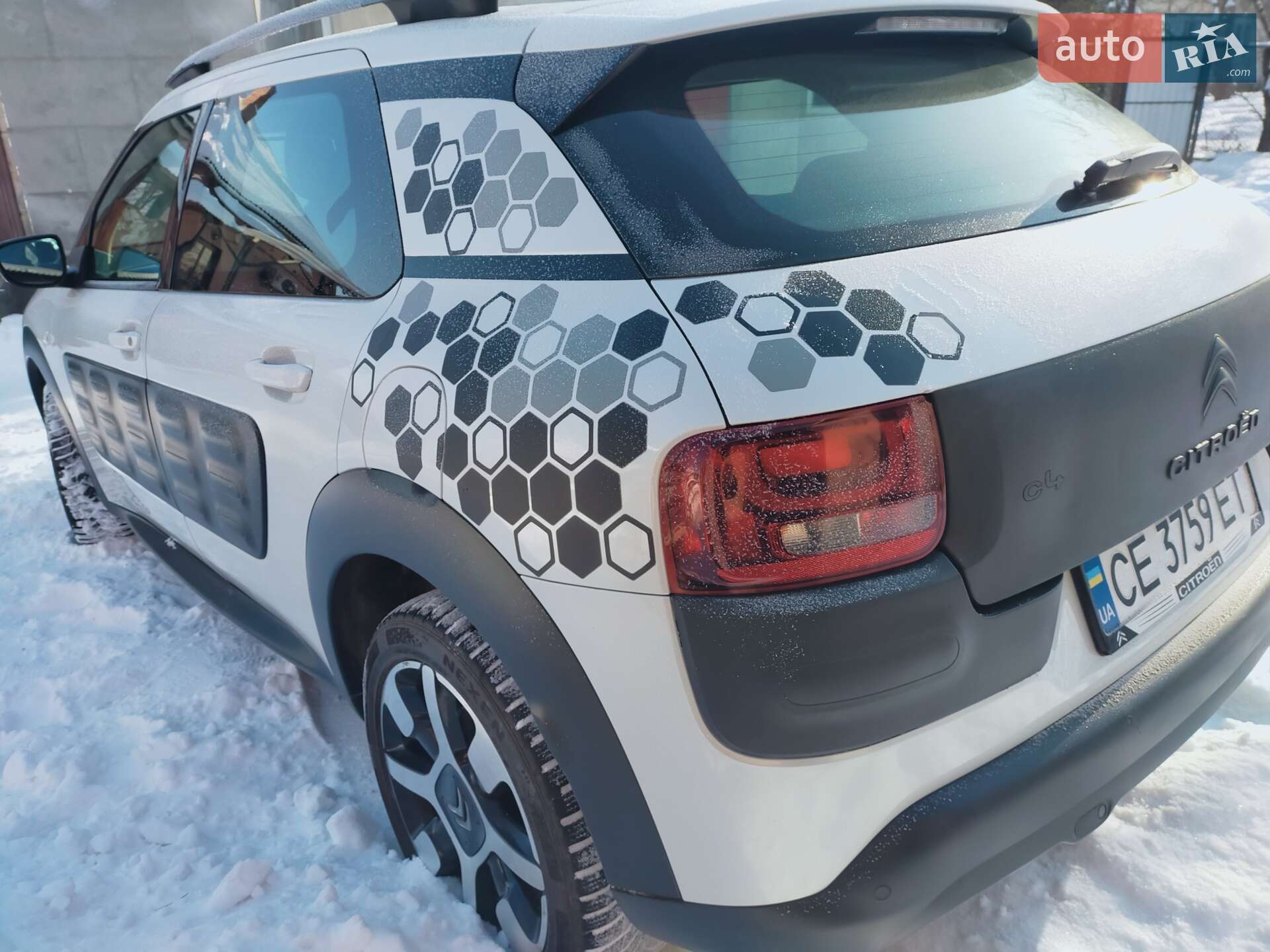 Citroen C4 Cactus 2015 VIN VF70PHNZBFE522274 фото оголошення 6 з 14