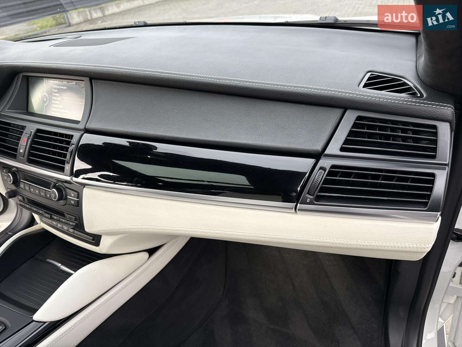 BMW X5 M 2010 VIN WBSGY0106ALK11055 фото оголошення 7 з 46