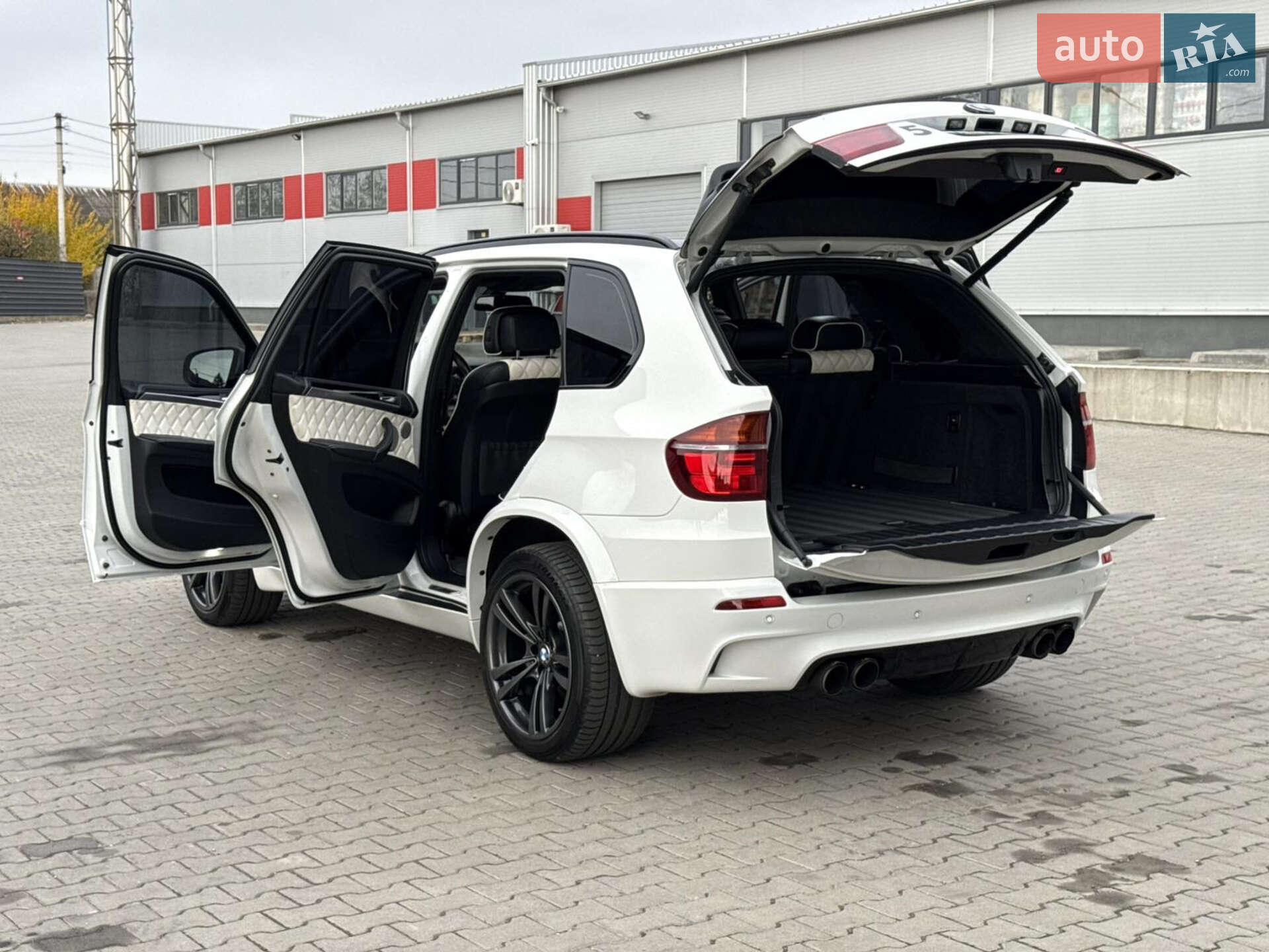BMW X5 M 2010 VIN WBSGY0106ALK11055 фото оголошення 2 з 46