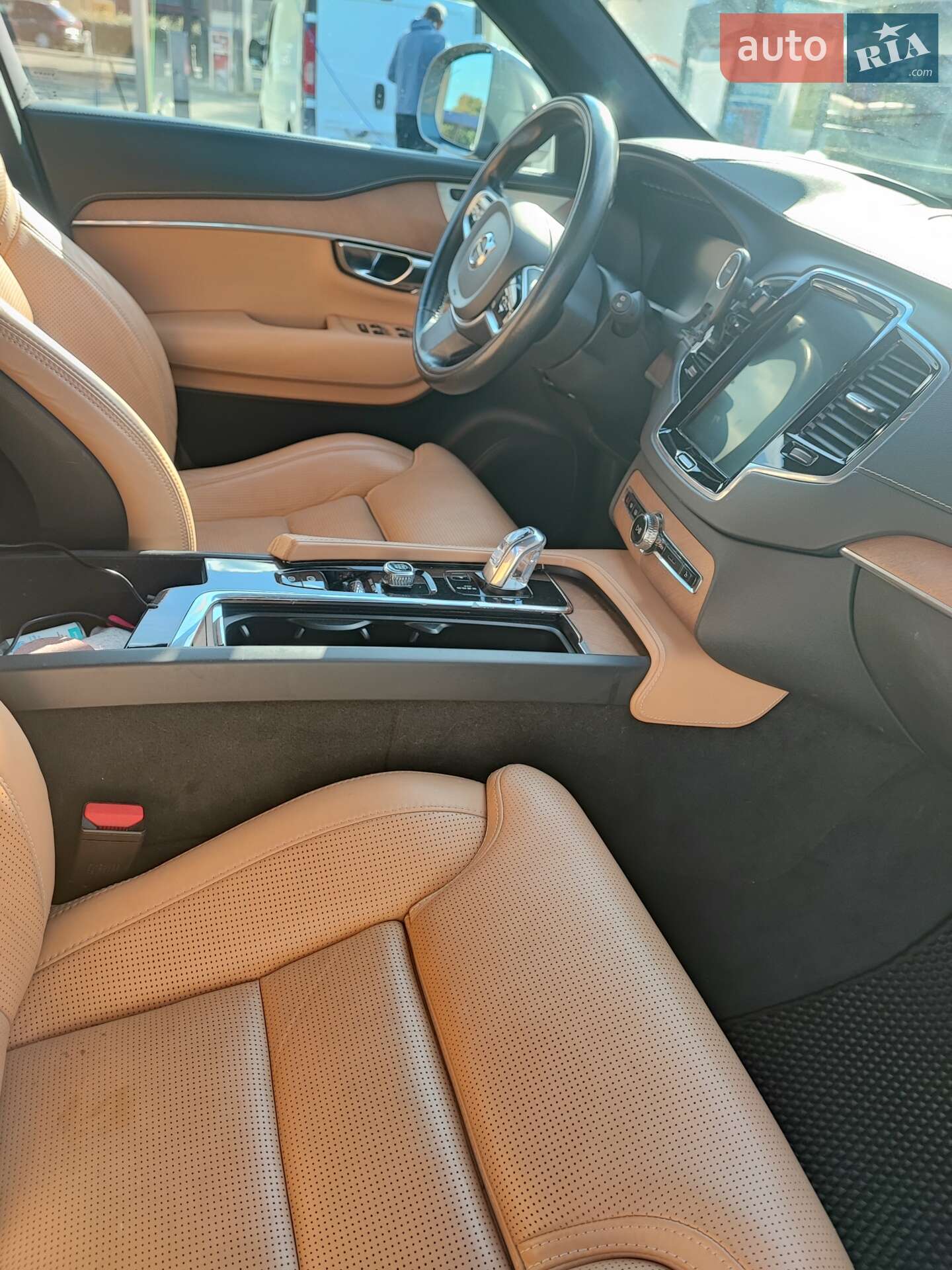 Volvo Xc90 2018 VIN YV4BR0PL7J1390151 фото оголошення 7 з 57