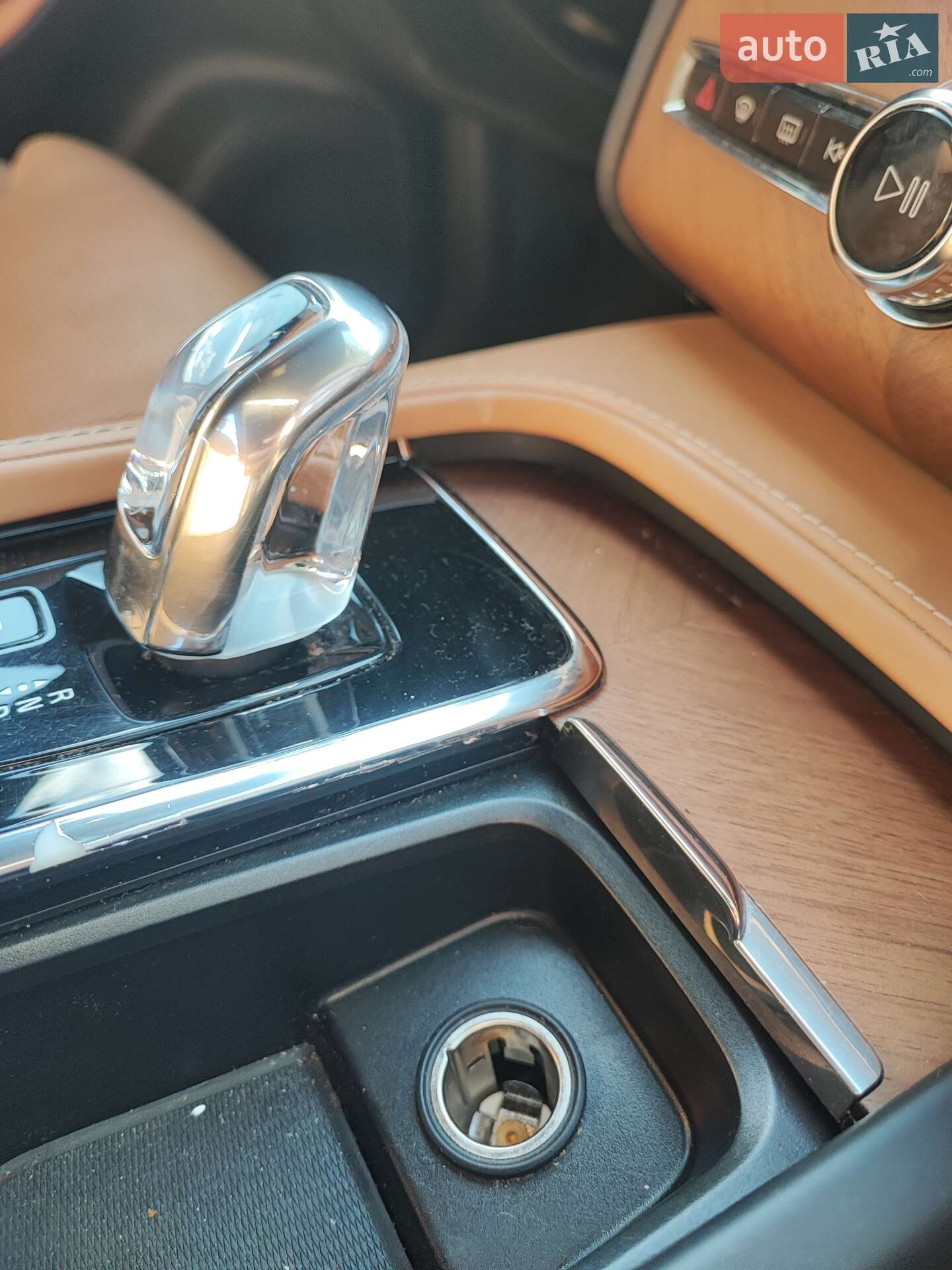 Volvo Xc90 2018 VIN YV4BR0PL7J1390151 фото оголошення 26 з 57