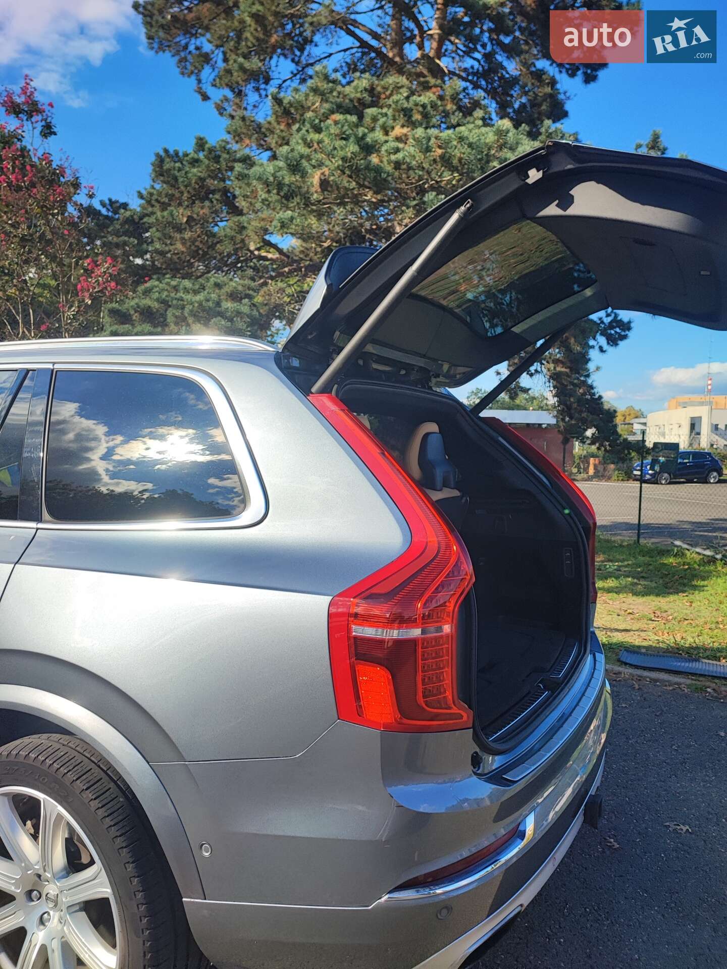 Volvo Xc90 2018 VIN YV4BR0PL7J1390151 фото оголошення 9 з 57