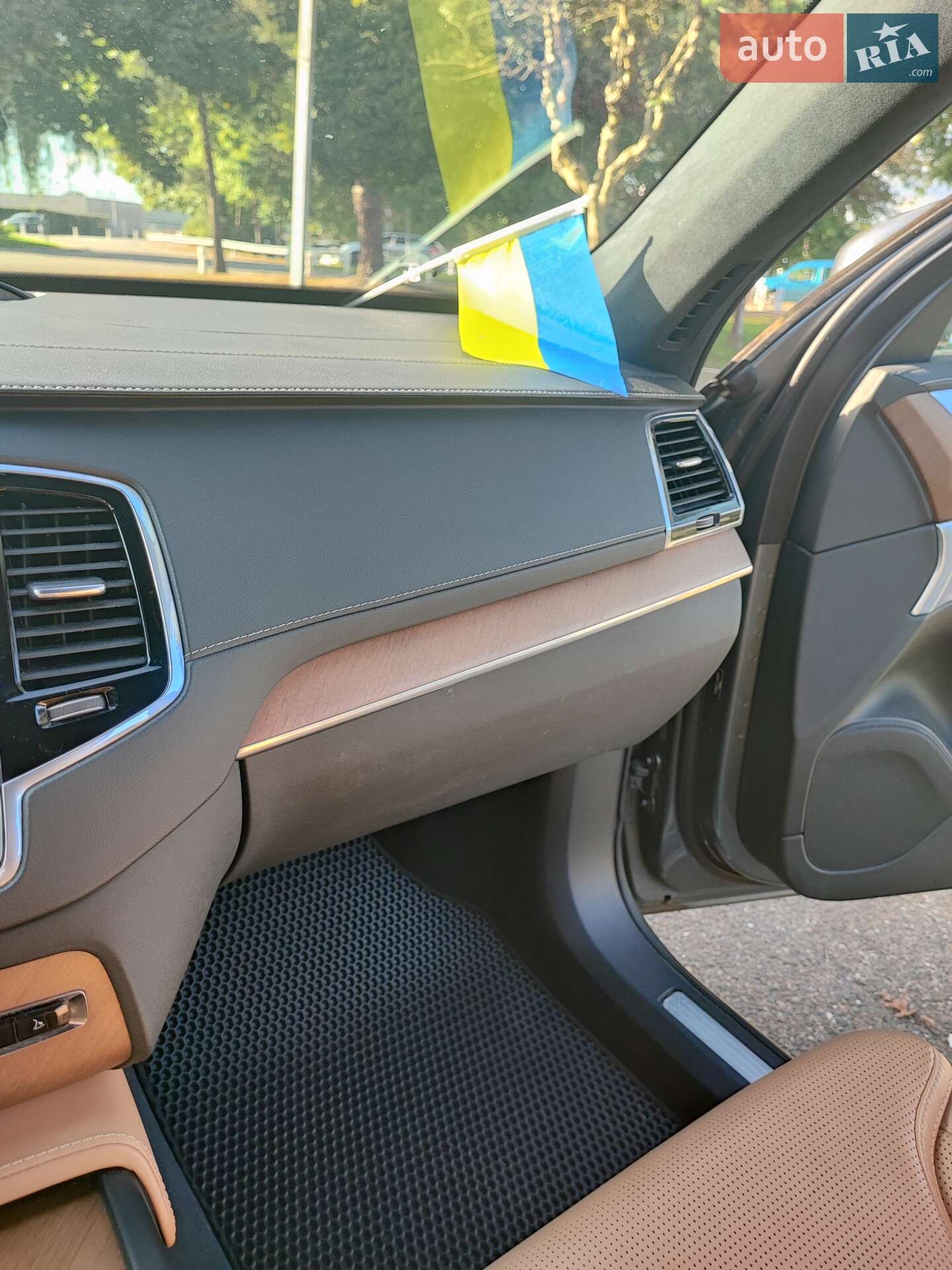 Volvo Xc90 2018 VIN YV4BR0PL7J1390151 фото оголошення 44 з 57