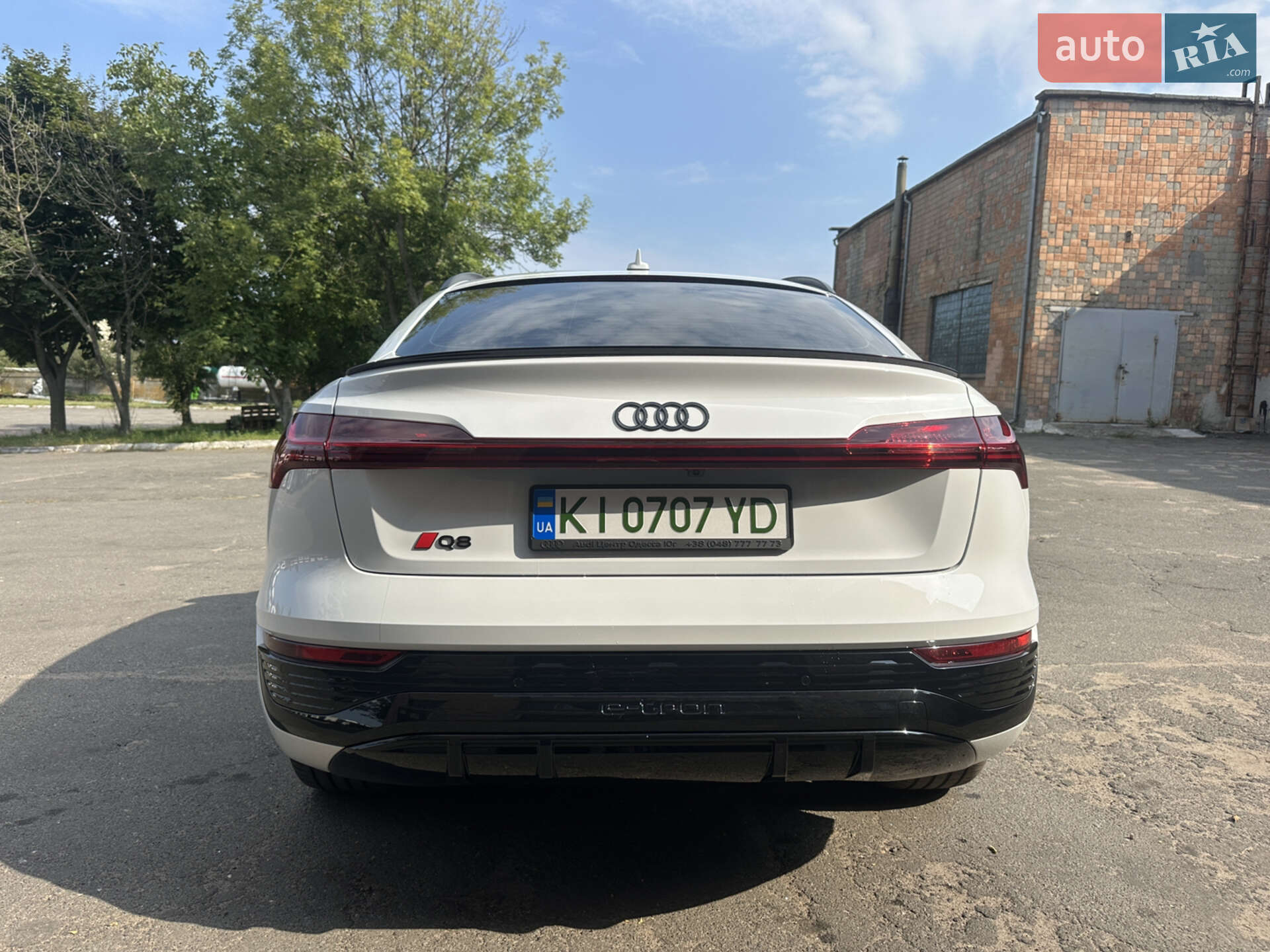 Audi Q8 Sportback e-tron 2023 VIN WAUZZZGE5RB036039 фото оголошення 8 з 44