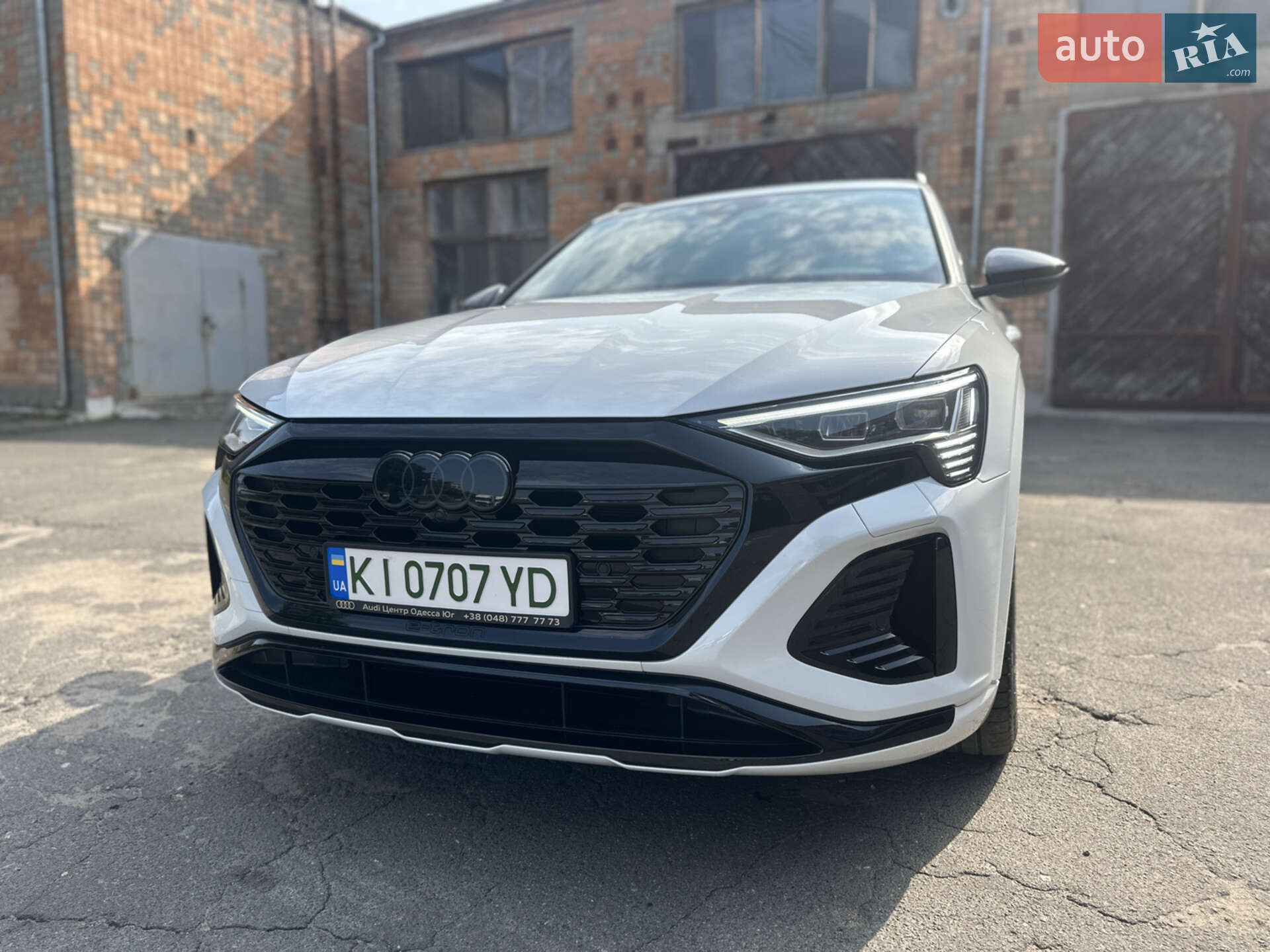 Audi Q8 Sportback e-tron 2023 VIN WAUZZZGE5RB036039 фото оголошення 25 з 44