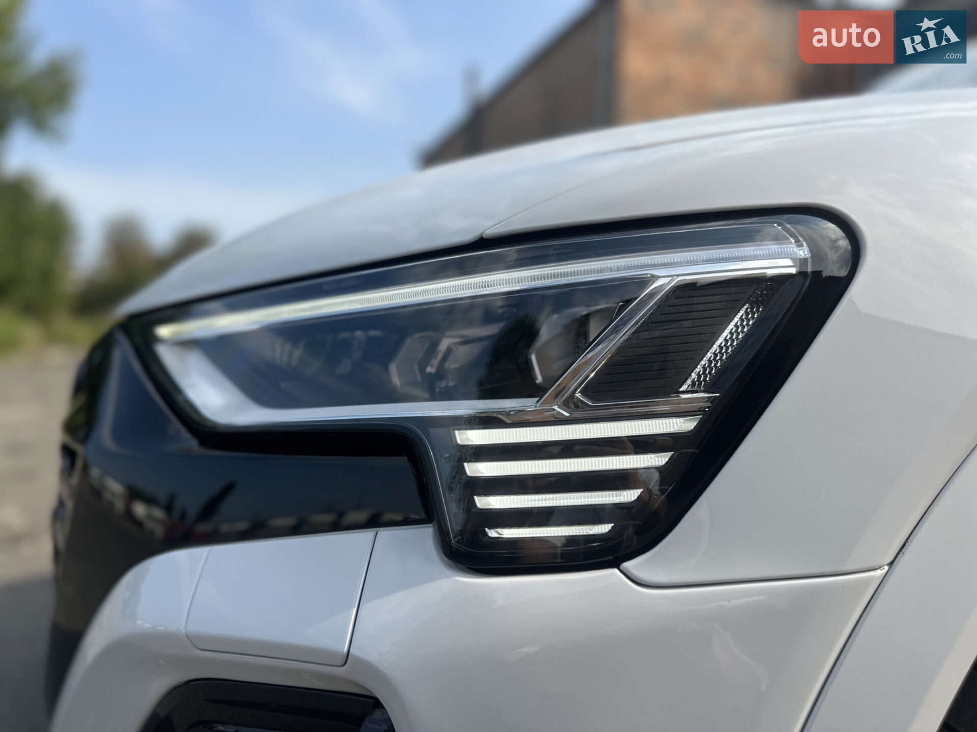 Audi Q8 Sportback e-tron 2023 VIN WAUZZZGE5RB036039 фото оголошення 35 з 44