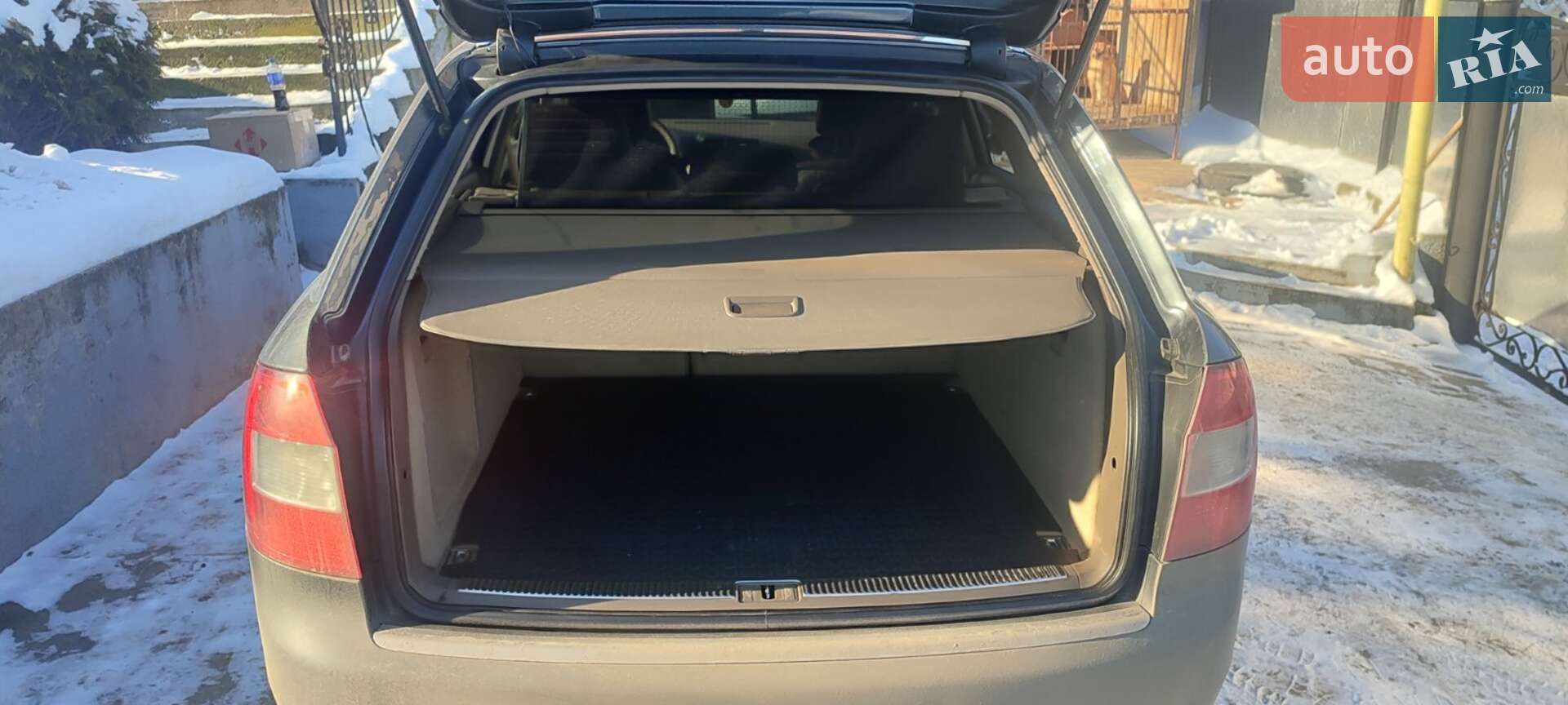 Audi A4 2004 VIN WAUZZZ8E15A083860 фото оголошення 21 з 24