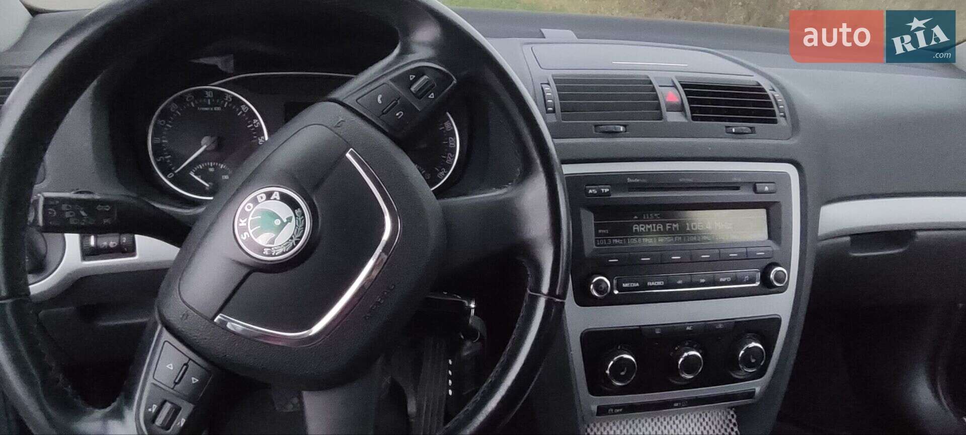 Skoda Octavia 2012 VIN TMBHT61Z8D2050732 фото оголошення 17 з 39