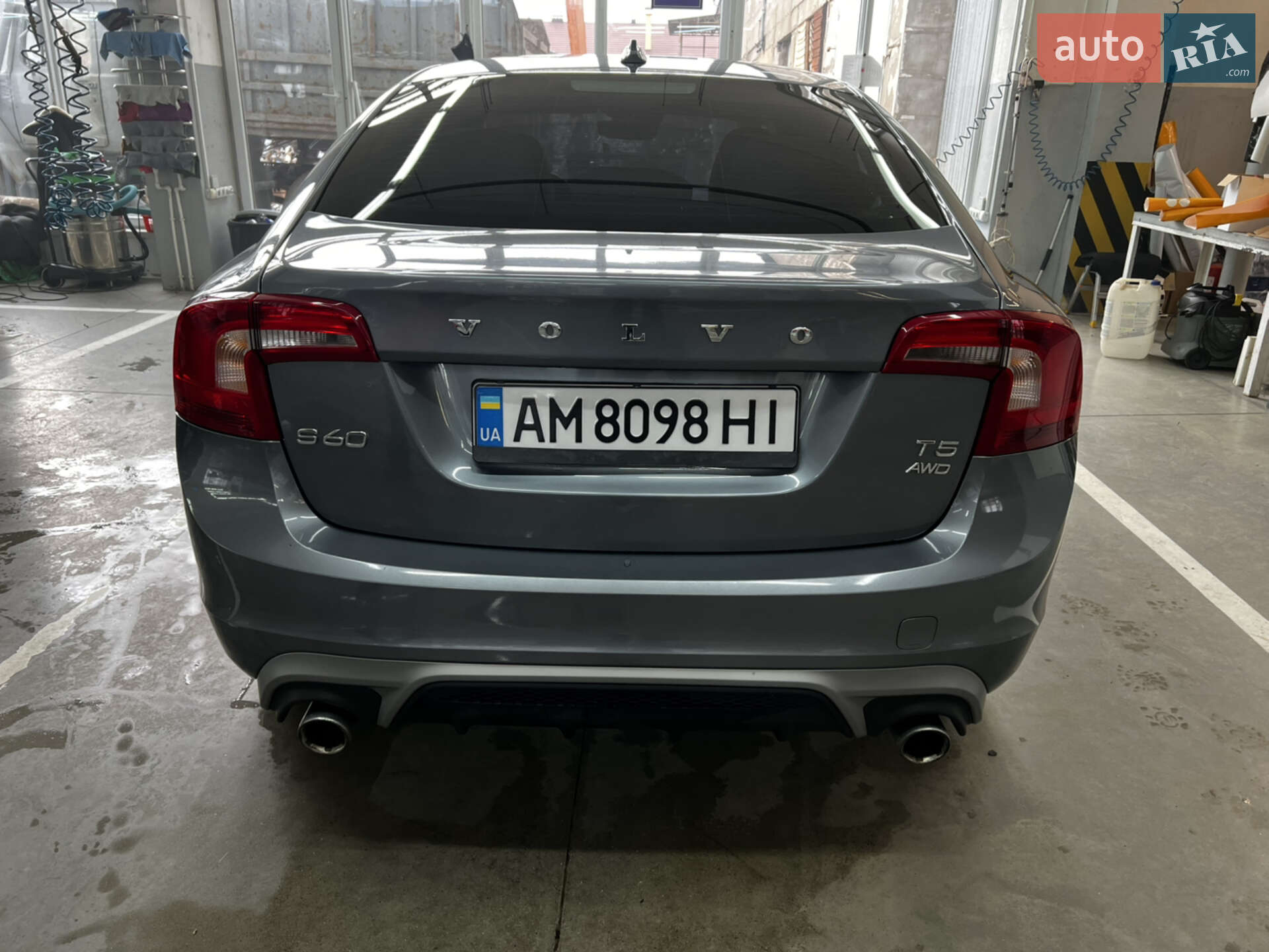 Volvo S60 2016 VIN YV140MTLXH2420843 фото оголошення 9 з 20