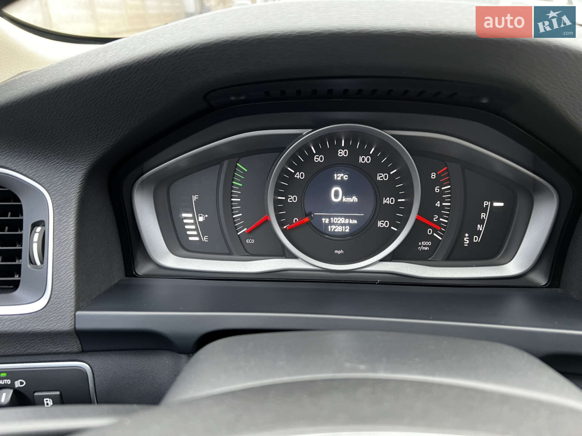 Volvo S60 2016 VIN YV140MTLXH2420843 фото оголошення 10 з 20
