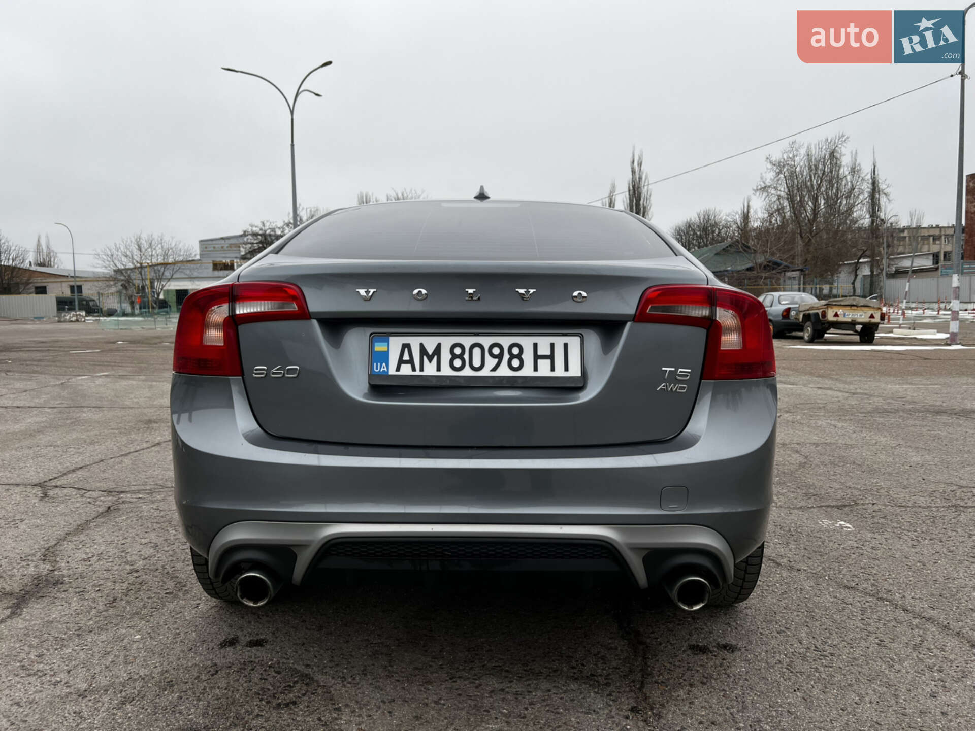 Volvo S60 2016 VIN YV140MTLXH2420843 фото оголошення 17 з 20