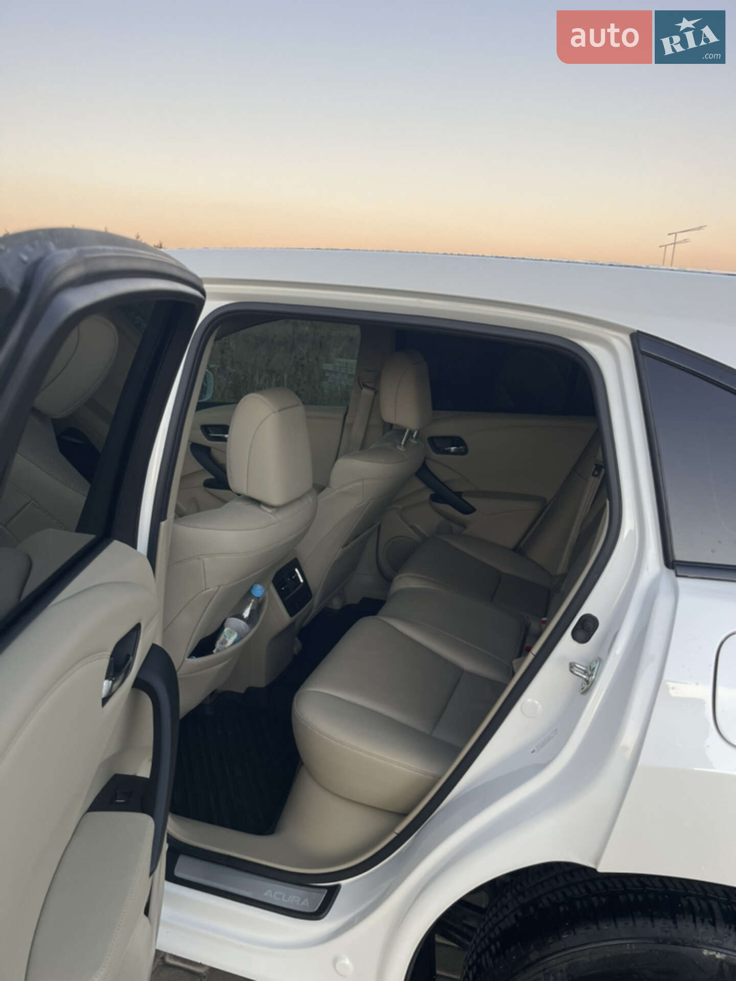 Acura RDX 2016 VIN 5J8TB4H56HL025186 фото оголошення 3 з 8