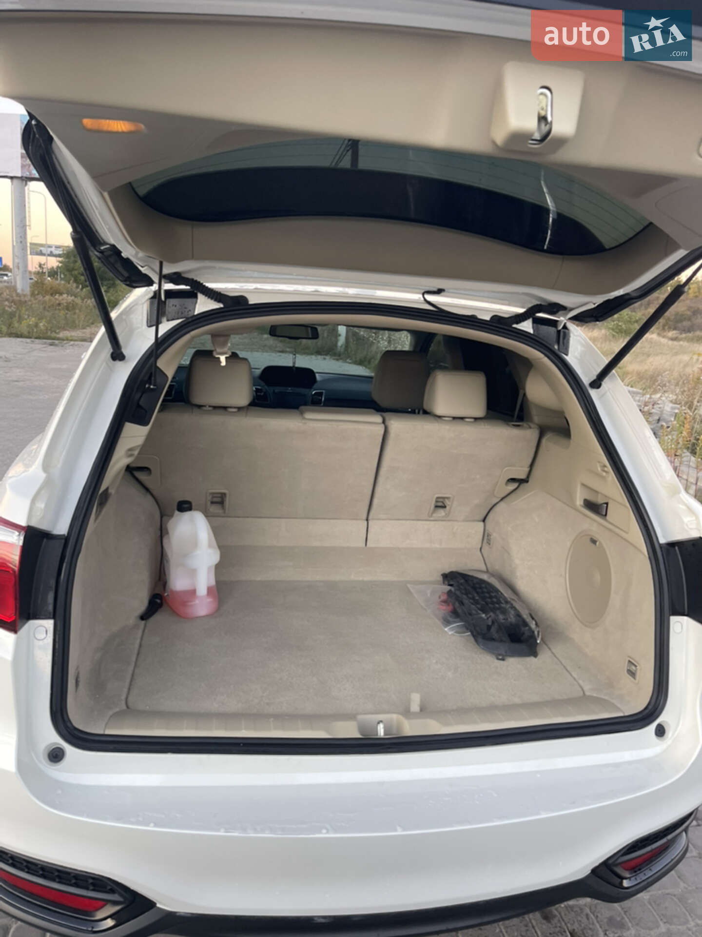 Acura RDX 2016 VIN 5J8TB4H56HL025186 фото оголошення 4 з 8