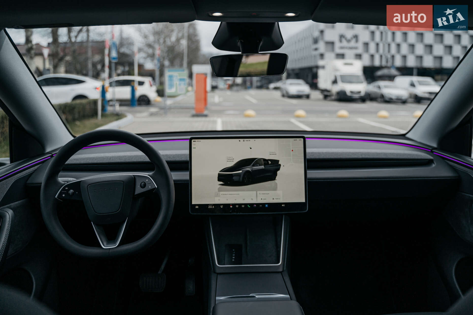 Tesla Model Y 2025 VIN 7SAYGDEE1TA386153 фото оголошення 9 з 19