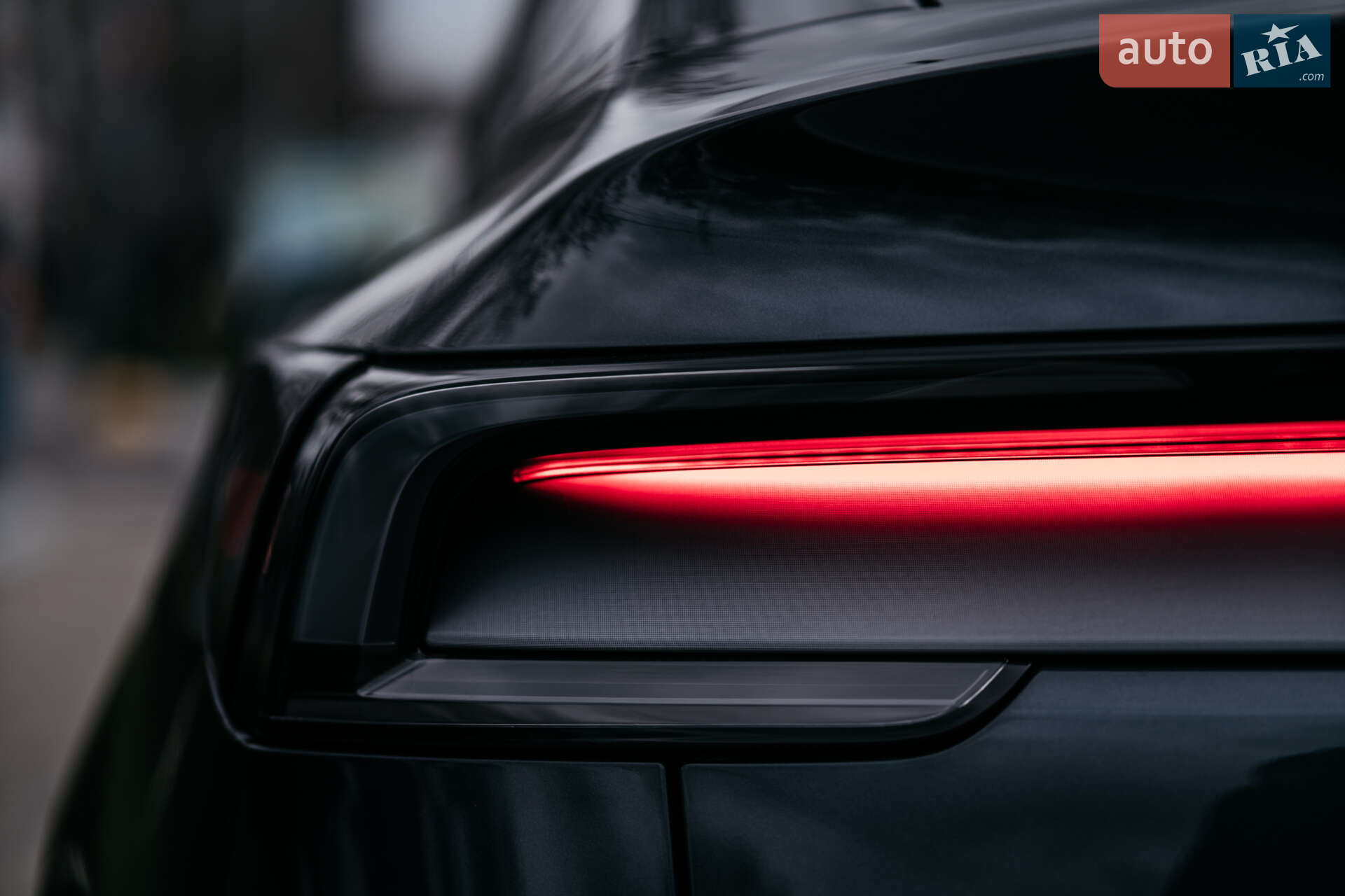 Tesla Model Y 2025 VIN 7SAYGDEE1TA386153 фото оголошення 15 з 19