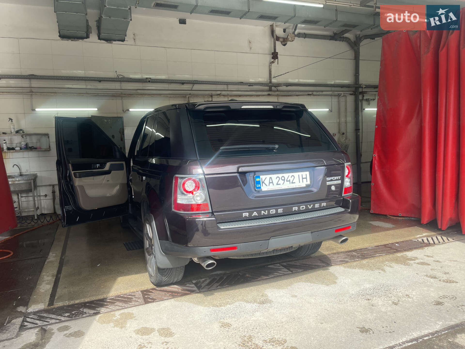 Land Rover Range Rover Sport 2010 VIN SALLSAAE4AA234918 фото оголошення 12 з 31