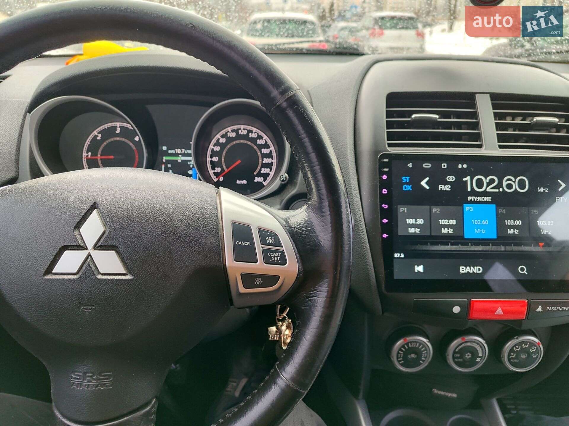Mitsubishi ASX 2011 VIN JMBXJGA6WBZ445460 фото оголошення 2 з 6