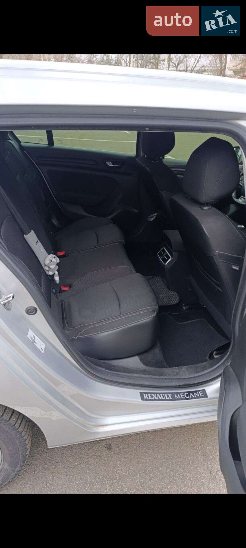 Renault Megane 2017 VIN VF1RFB00257829876 фото оголошення 10 з 18
