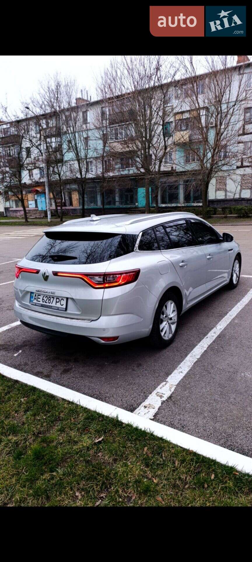 Renault Megane 2017 VIN VF1RFB00257829876 фото оголошення 8 з 18