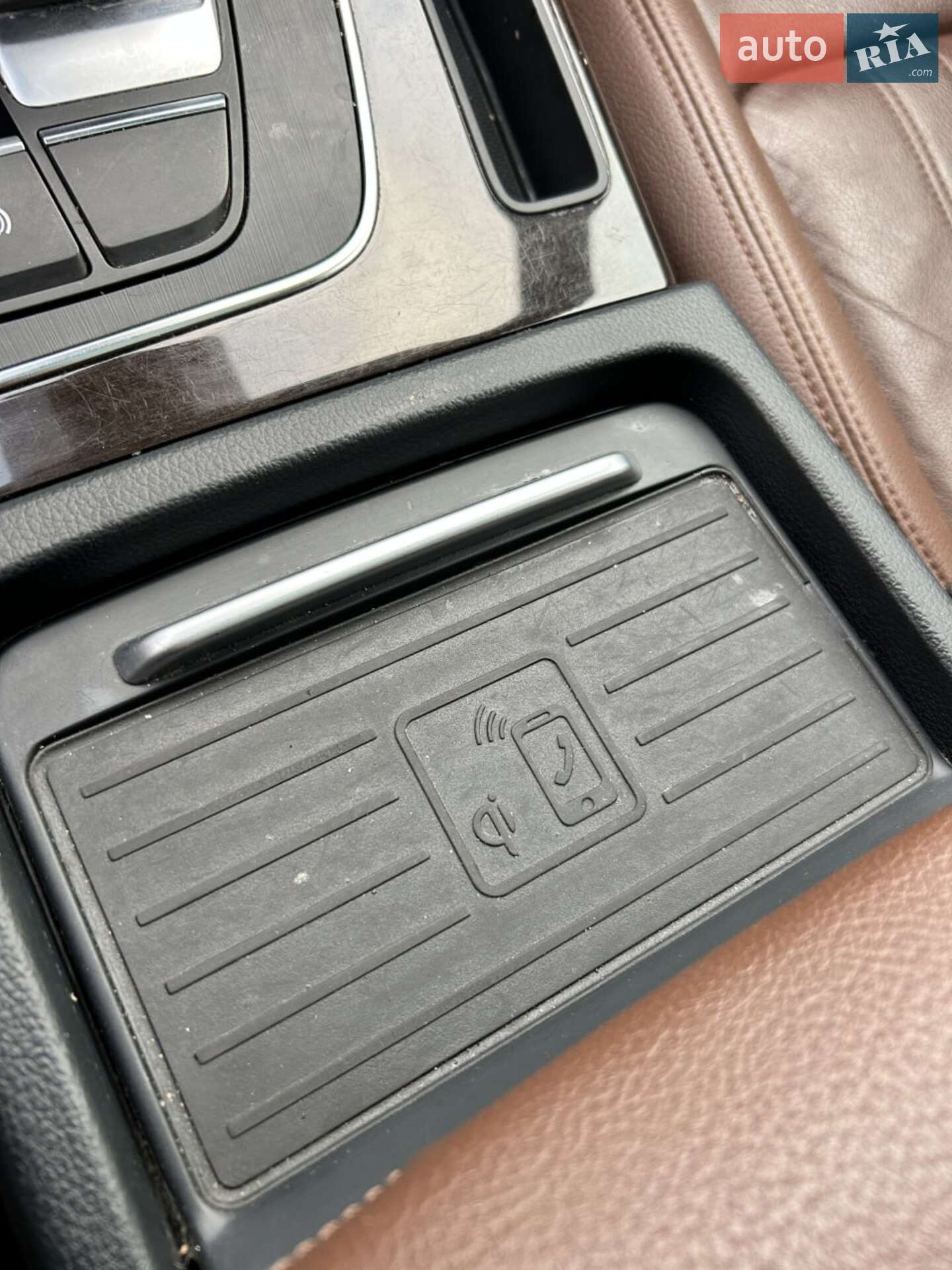 Audi Q5 2019 VIN WA1BNAFY6K2049623 фото оголошення 28 з 54