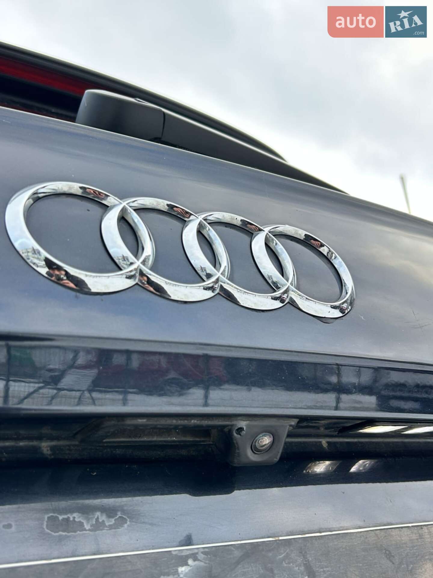 Audi Q5 2019 VIN WA1BNAFY6K2049623 фото оголошення 36 з 54