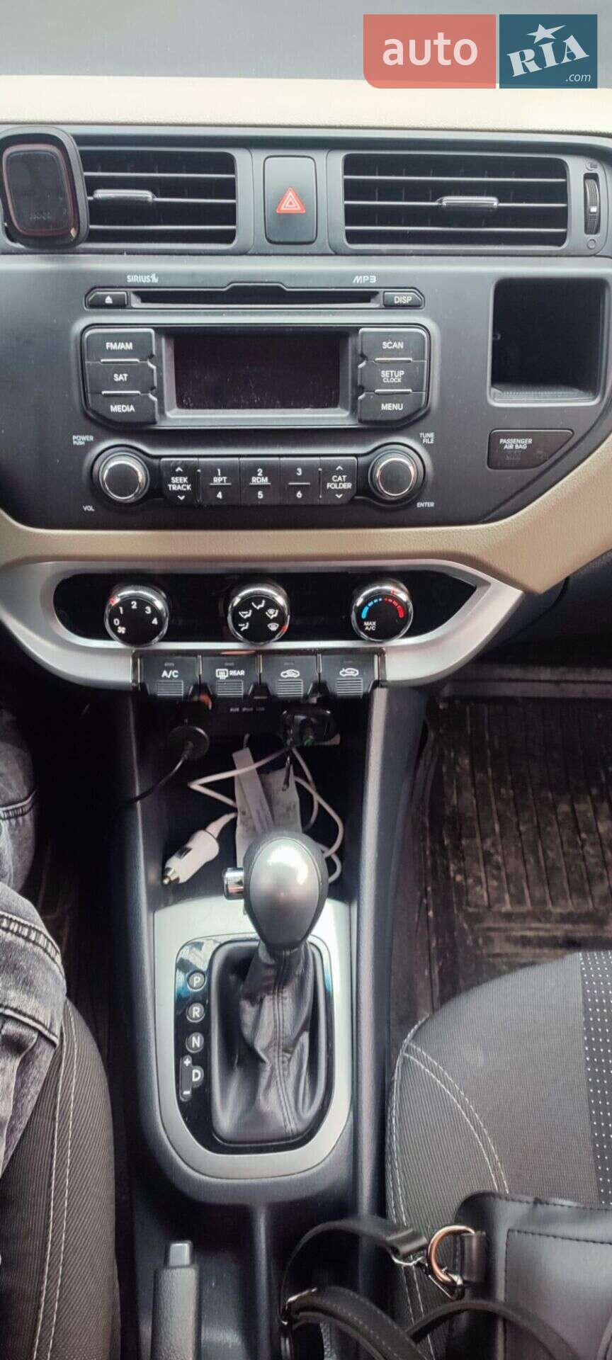 Kia Rio 2015 VIN KNADM4A36F6528070 фото оголошення 12 з 13