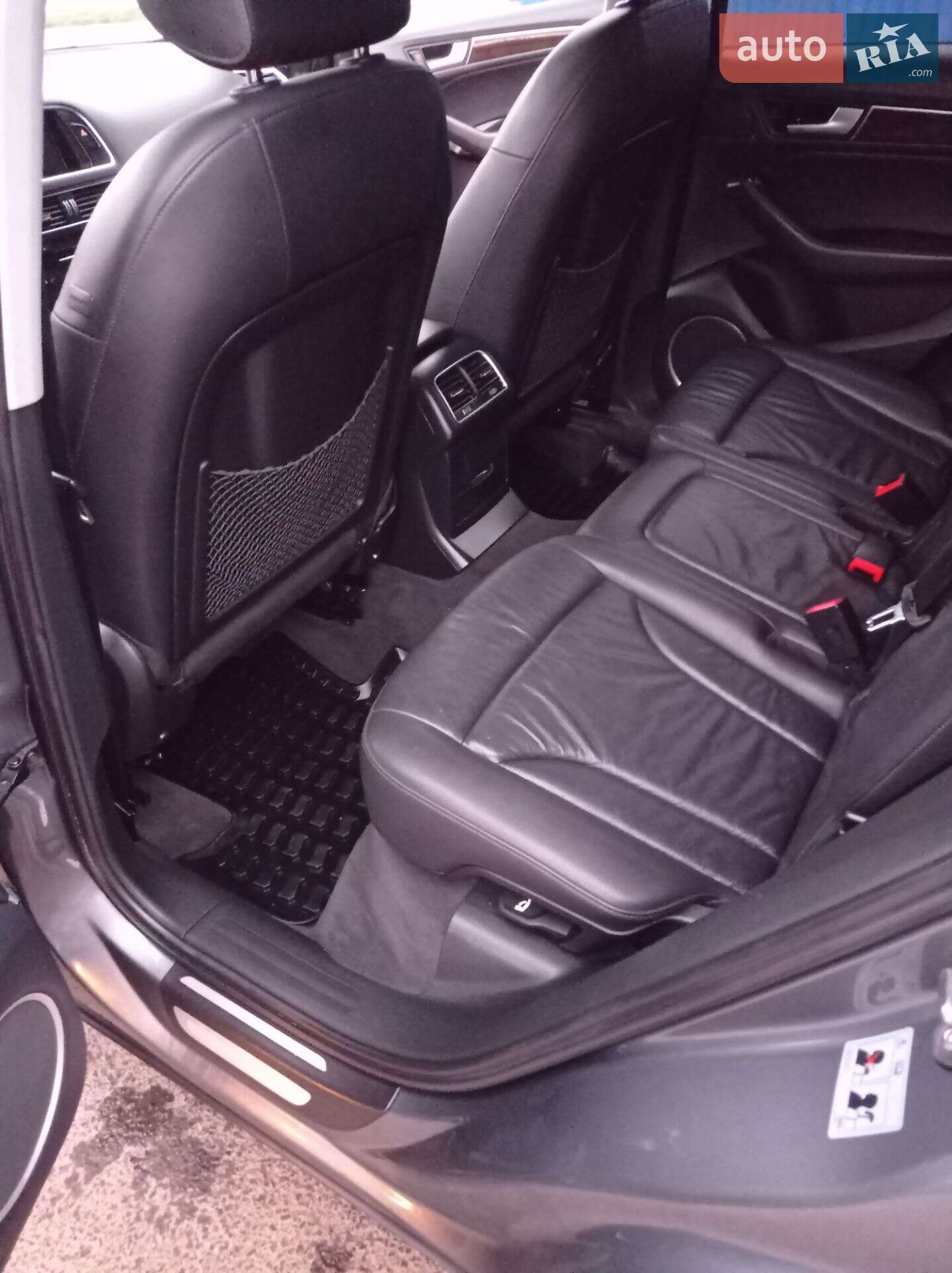 Audi Q5 2014 VIN WA1LFAFP3EA063546 фото оголошення 11 з 14