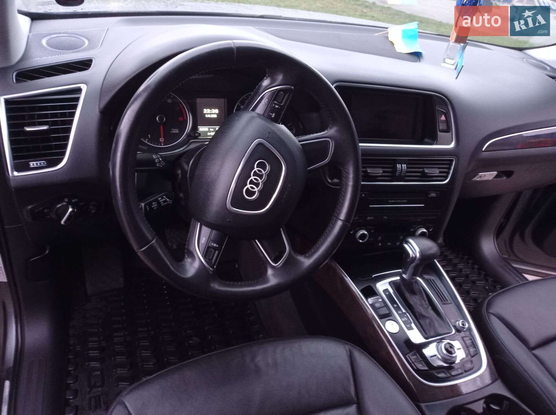 Audi Q5 2014 VIN WA1LFAFP3EA063546 фото оголошення 13 з 14