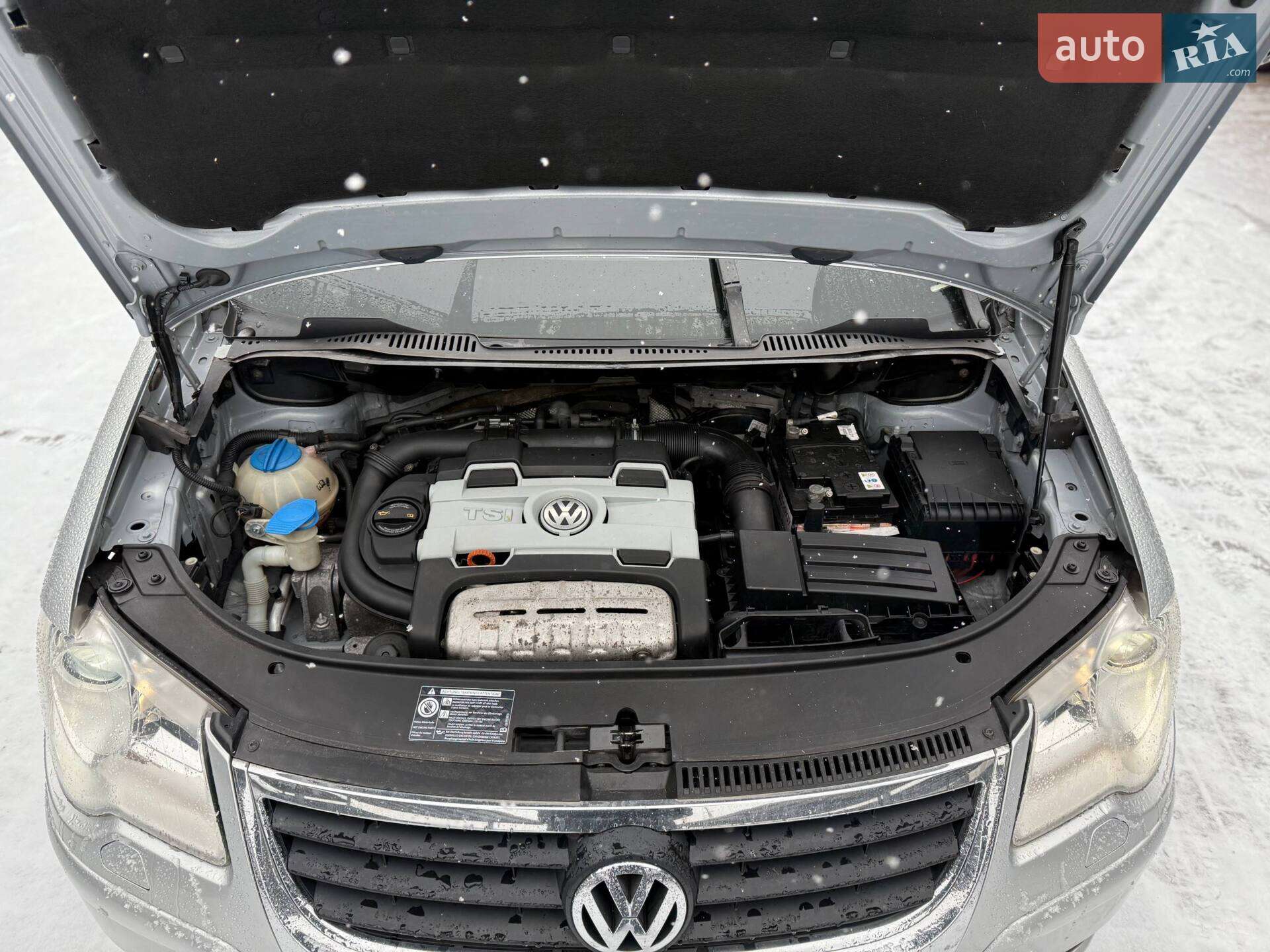 Volkswagen Touran 2008 VIN WVGZZZ1TZ9W049673 фото оголошення 3 з 16
