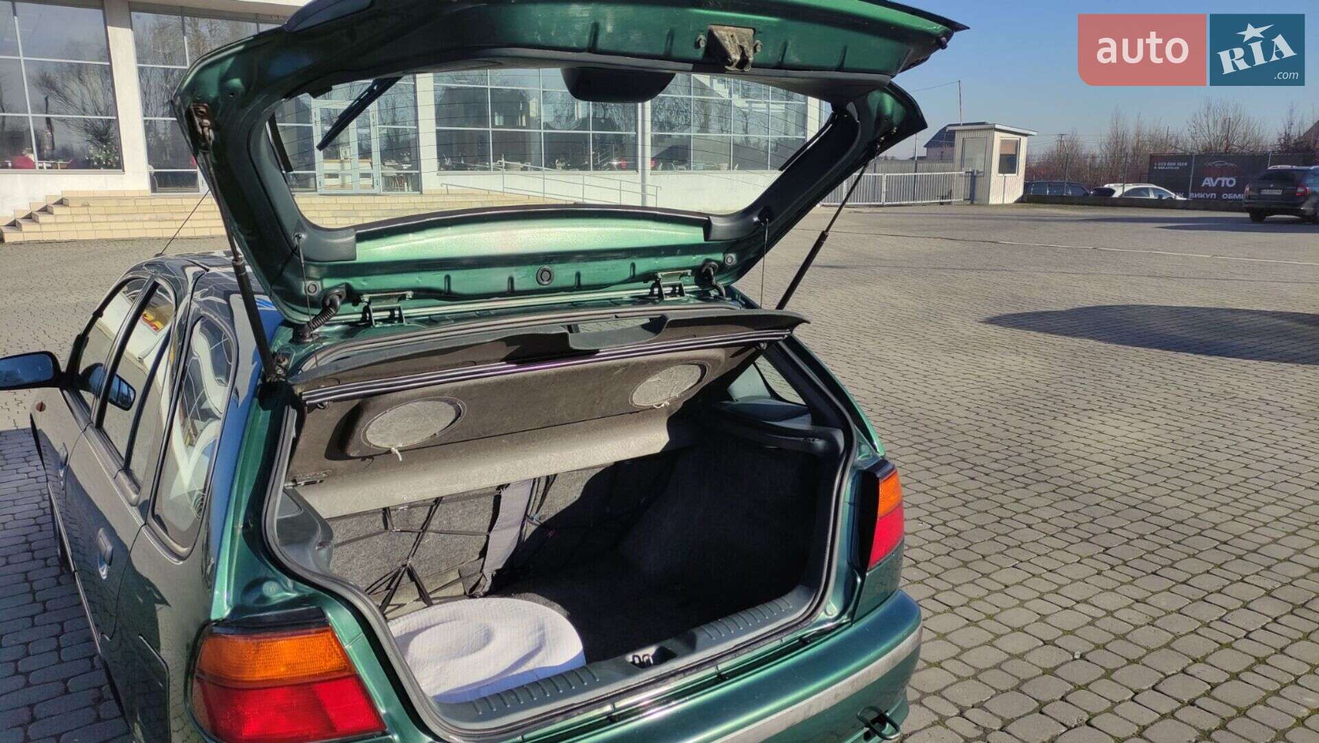 Nissan Almera 1996 VIN JN1FAAN15U0016891 фото оголошення 11 з 27