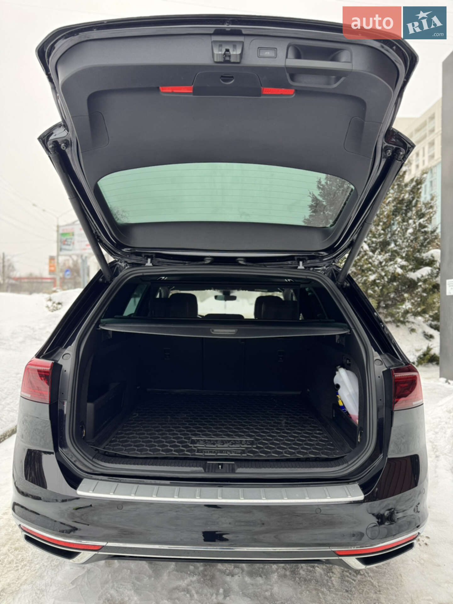 Volkswagen Passat 2021 VIN WVWZZZ3CZME083712 фото оголошення 22 з 92