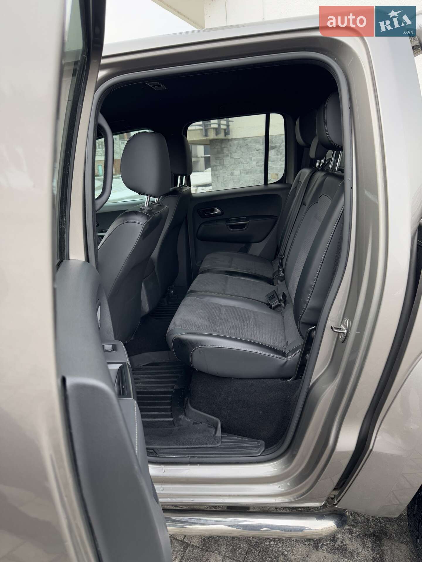 Volkswagen Amarok 2017 VIN WV1ZZZ2HZHH021799 фото оголошення 37 з 39