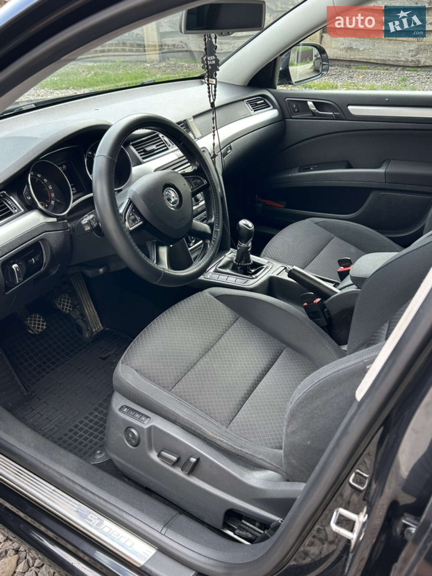 Skoda Superb 2013 VIN TMBJJ73T0E9006478 фото оголошення 12 з 15