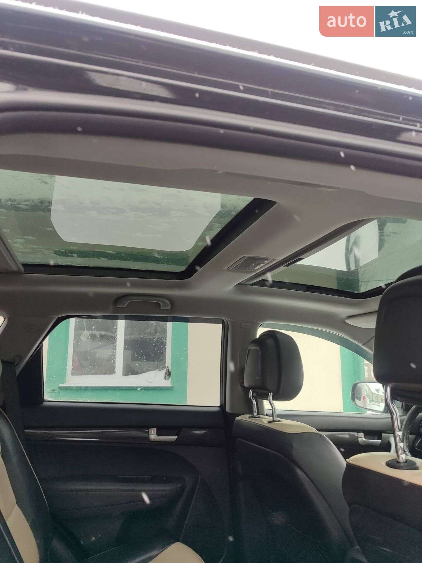 Kia Sorento 2010 VIN KNAKU814DA5079977 фото оголошення 8 з 11