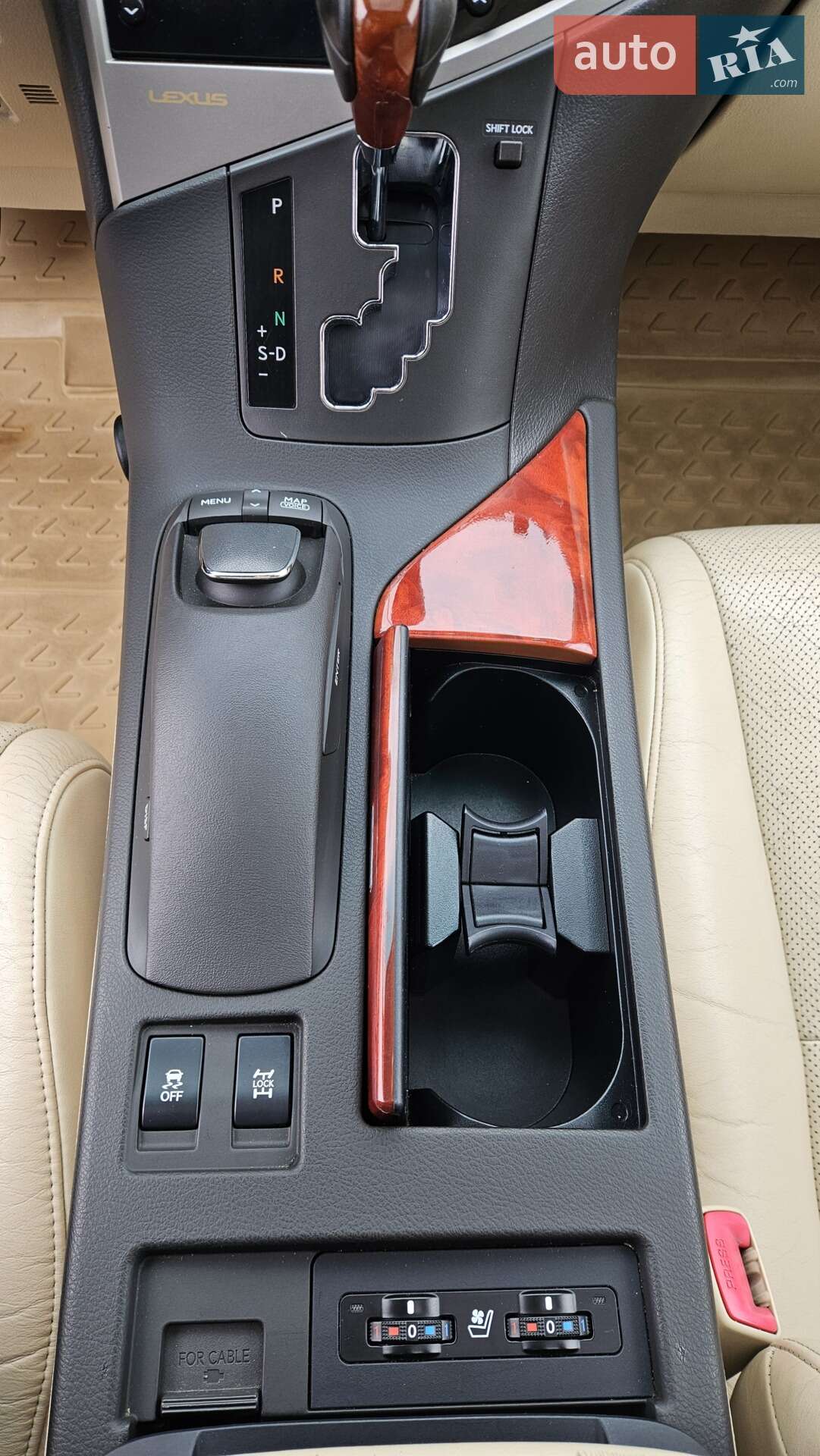 Lexus RX 2011 VIN JTJBK11A302444832 фото оголошення 4 з 33