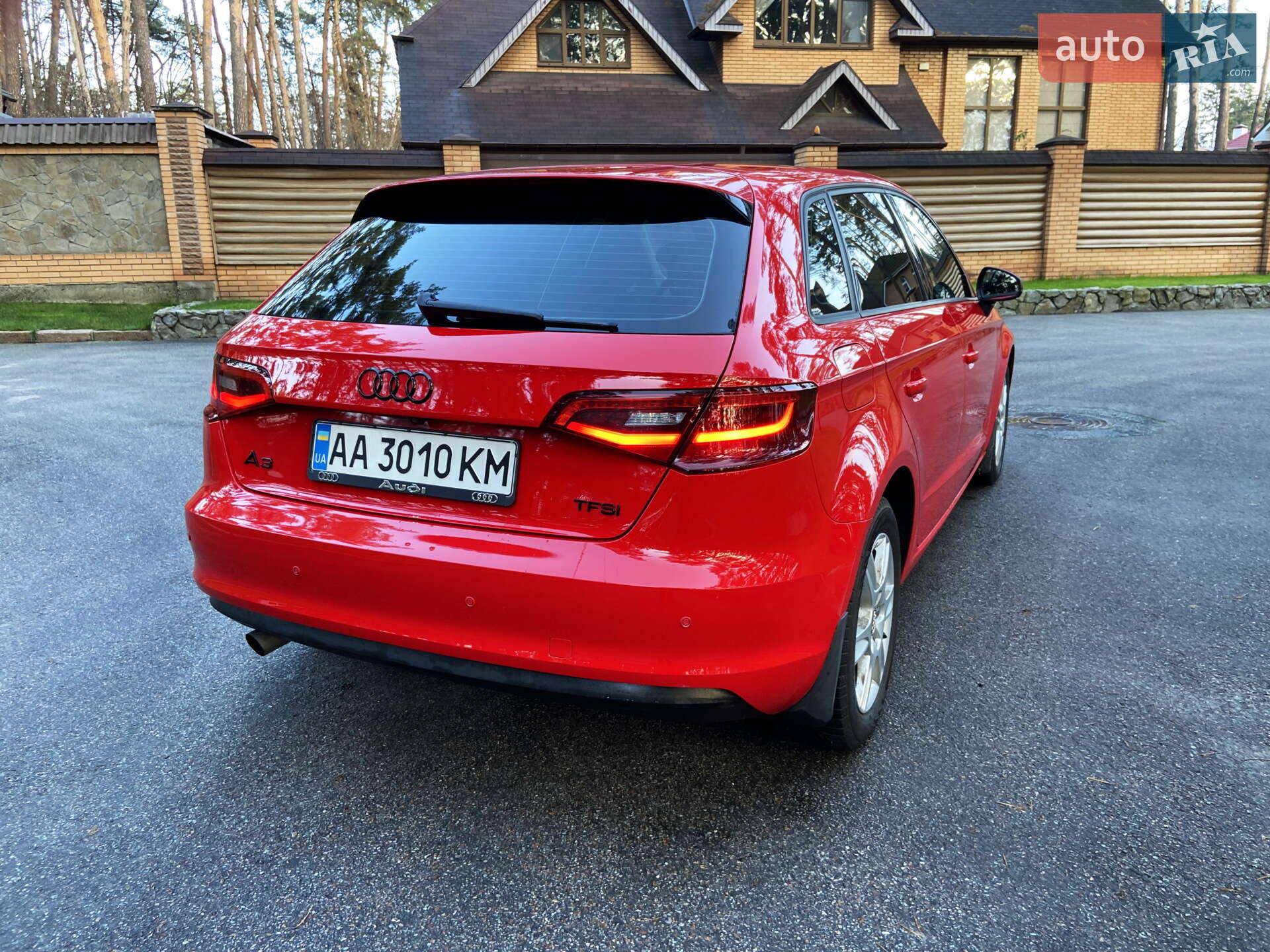 Audi A3 2016 VIN WAUZZZ8V5GA106253 фото оголошення 17 з 27