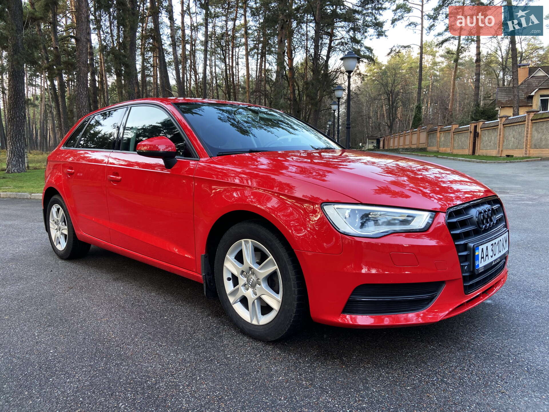 Audi A3 2016 VIN WAUZZZ8V5GA106253 фото оголошення 24 з 27