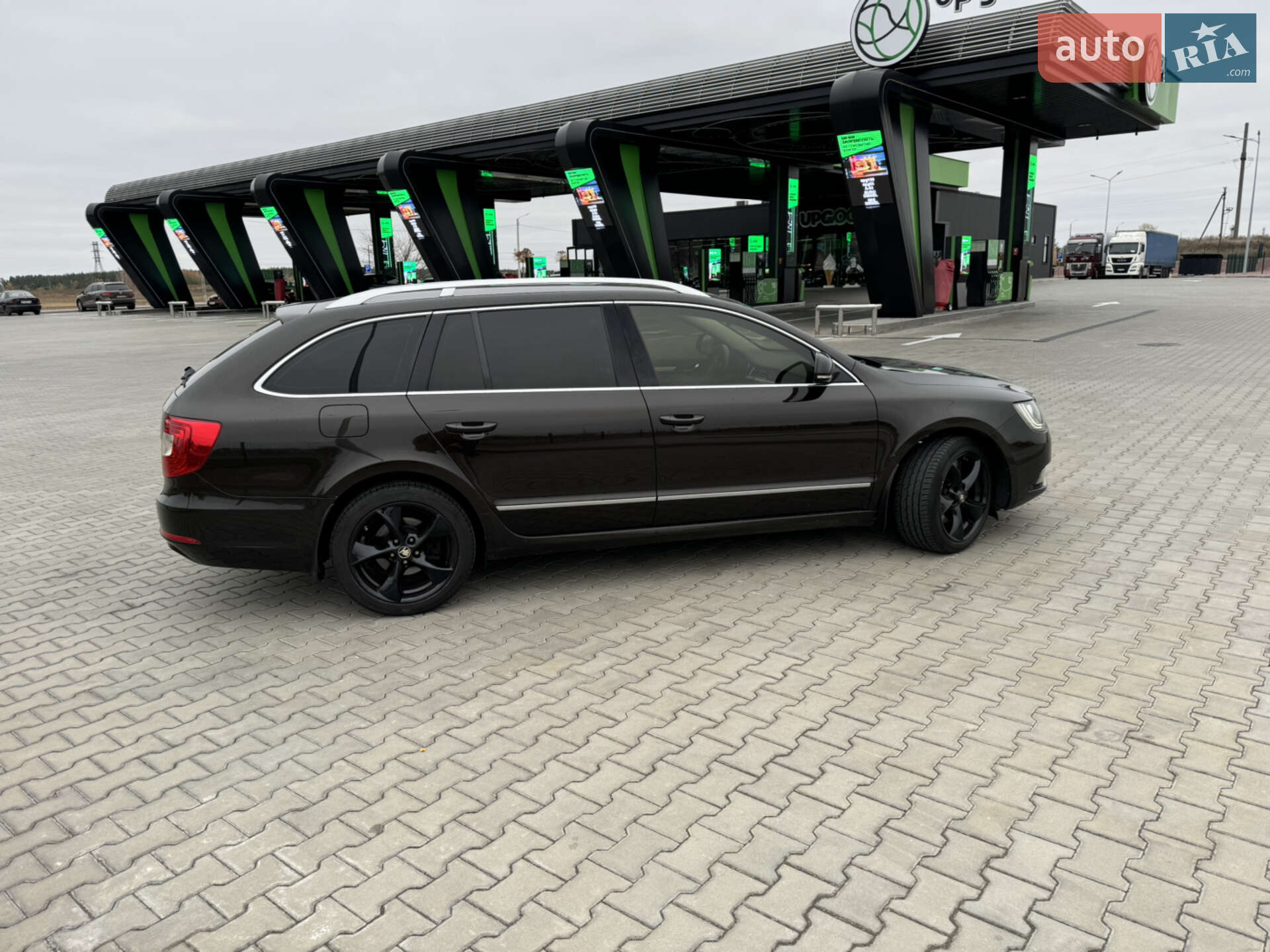 Skoda Superb 2014 VIN TMBJF73T7F9016041 фото оголошення 6 з 24