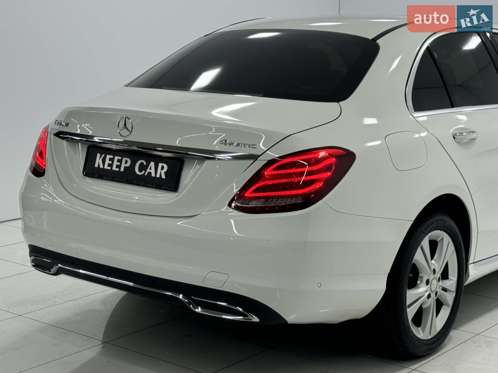 Mercedes-Benz C-Class 2016 VIN WDDWF0FB2GF399105 фото оголошення 13 з 35