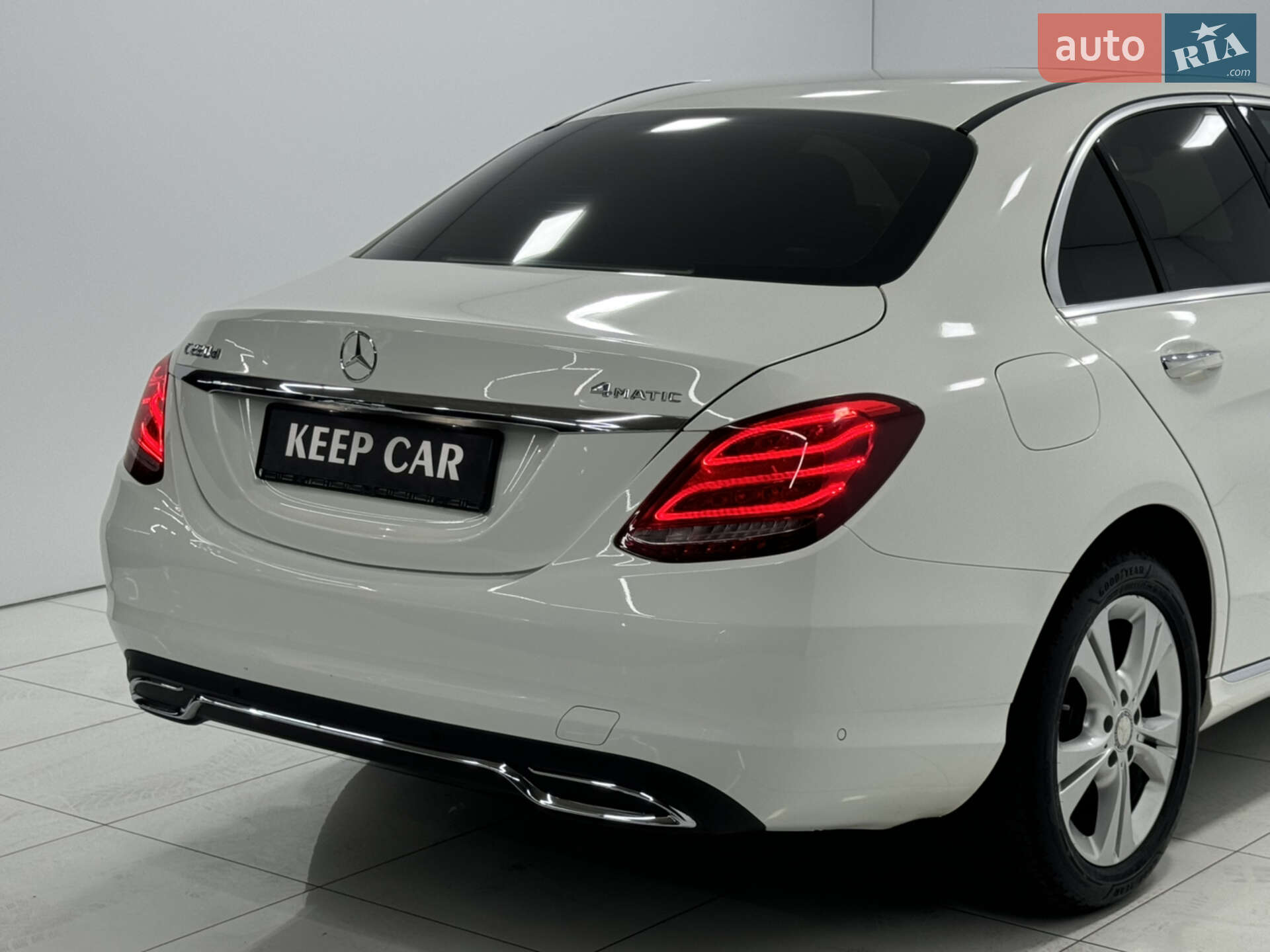 Mercedes-Benz C-Class 2016 VIN WDDWF0FB2GF399105 фото оголошення 18 з 35