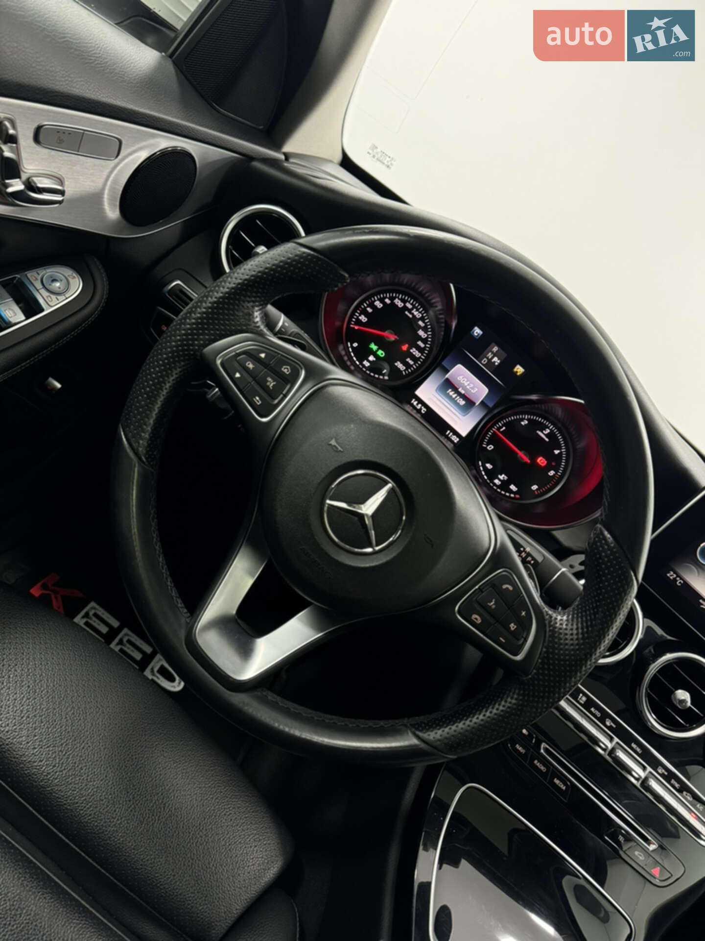 Mercedes-Benz C-Class 2016 VIN WDDWF0FB2GF399105 фото оголошення 32 з 35