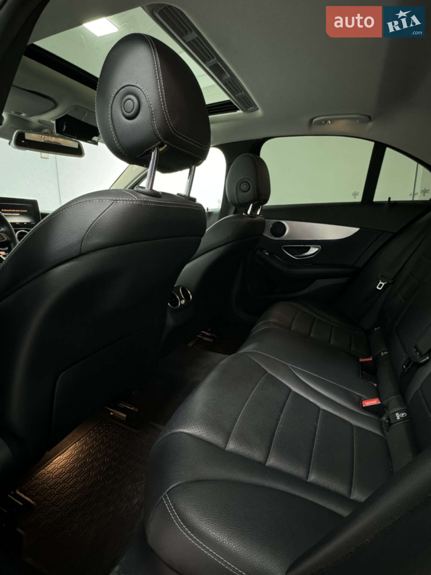 Mercedes-Benz C-Class 2016 VIN WDDWF0FB2GF399105 фото оголошення 34 з 35