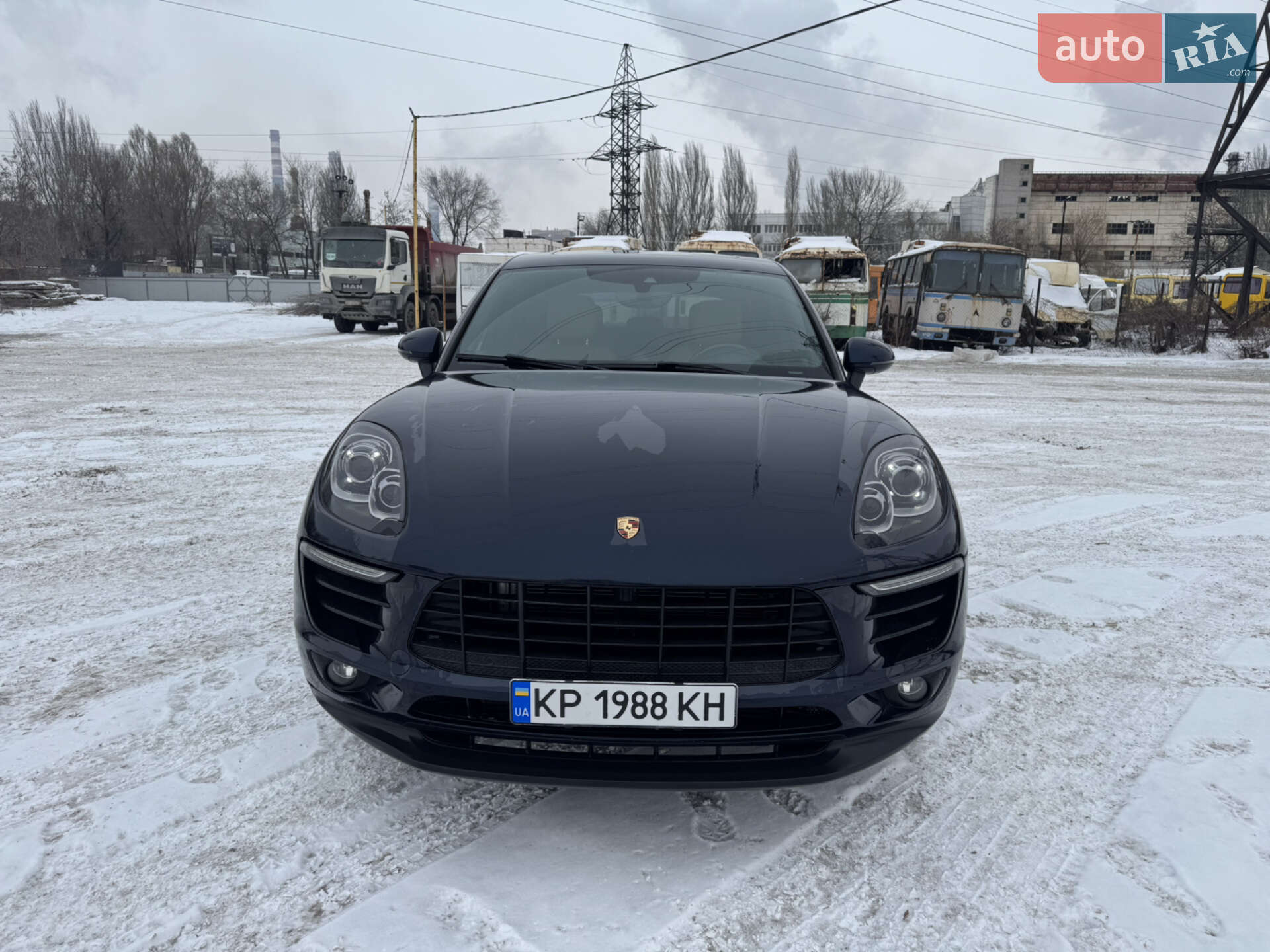 Porsche Macan 2016 VIN WP1AA2A54HLB08301 фото оголошення 4 з 18