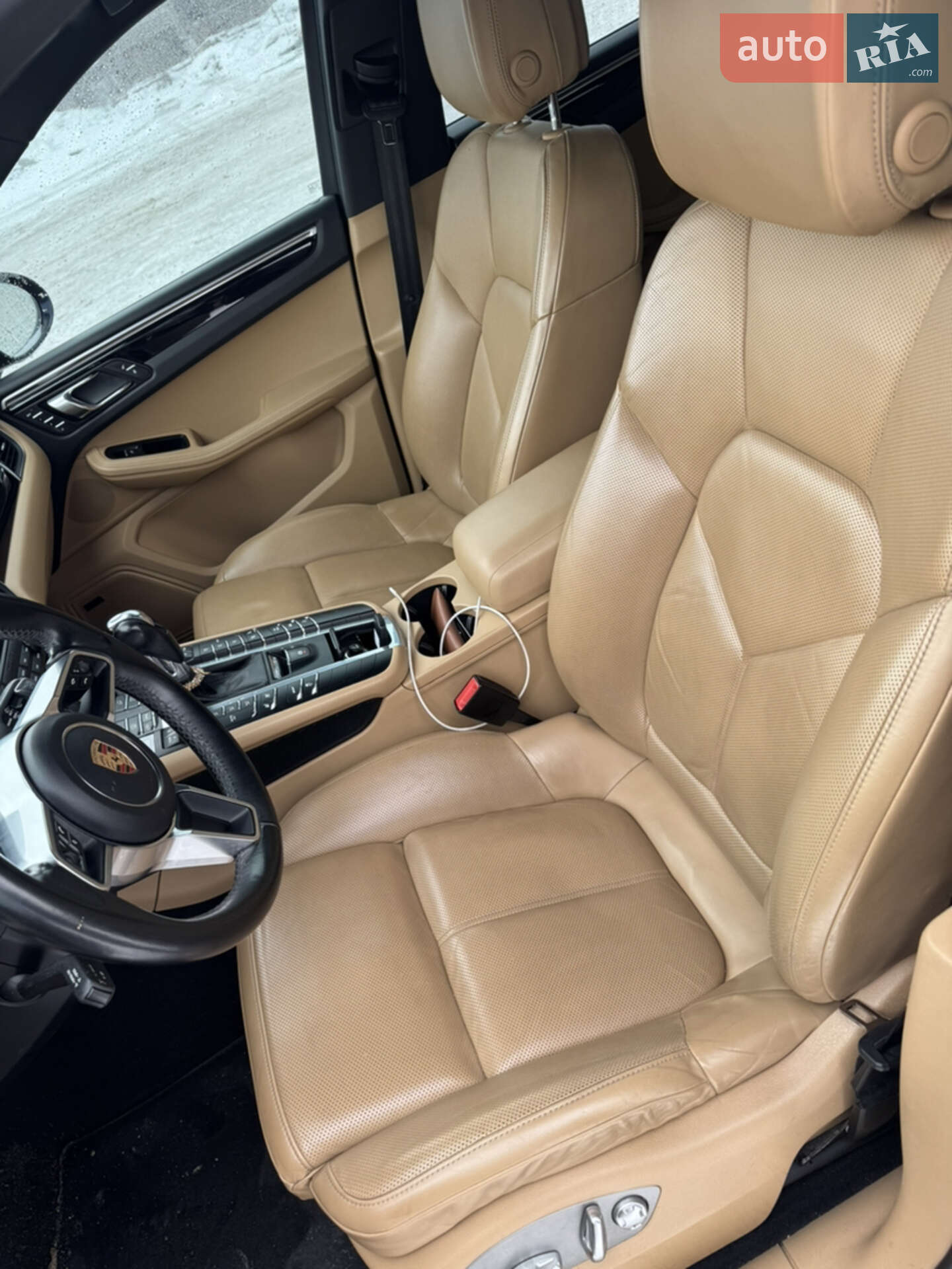 Porsche Macan 2016 VIN WP1AA2A54HLB08301 фото оголошення 17 з 18