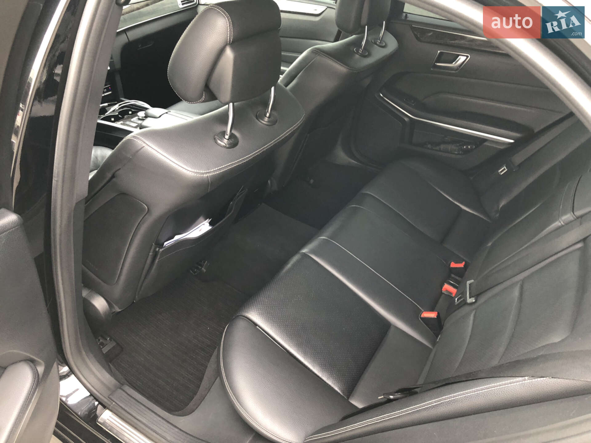 Mercedes-Benz E Class 2014 VIN WDD2120351B117075 фото оголошення 9 з 39