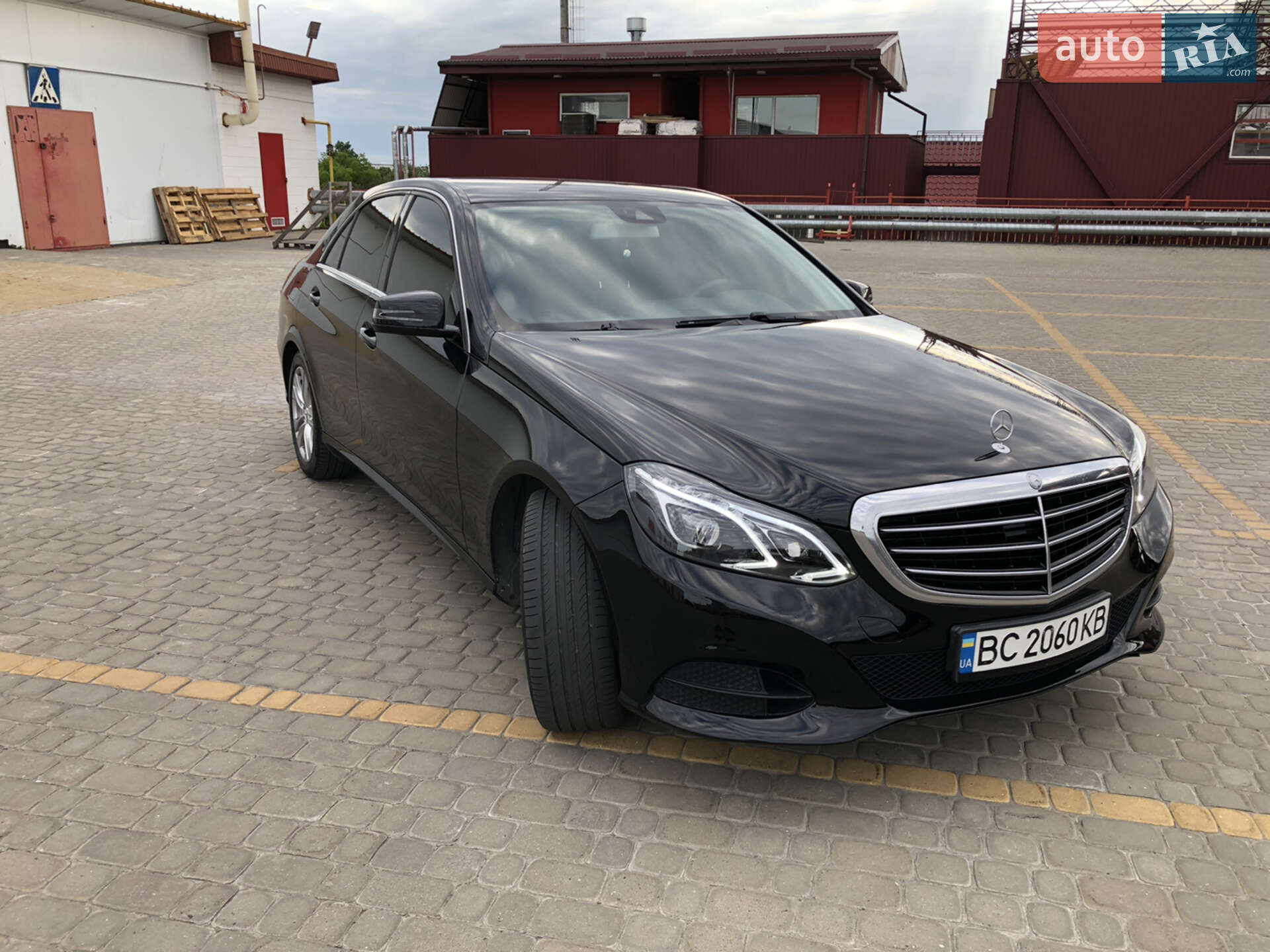 Mercedes-Benz E Class 2014 VIN WDD2120351B117075 фото оголошення 12 з 39