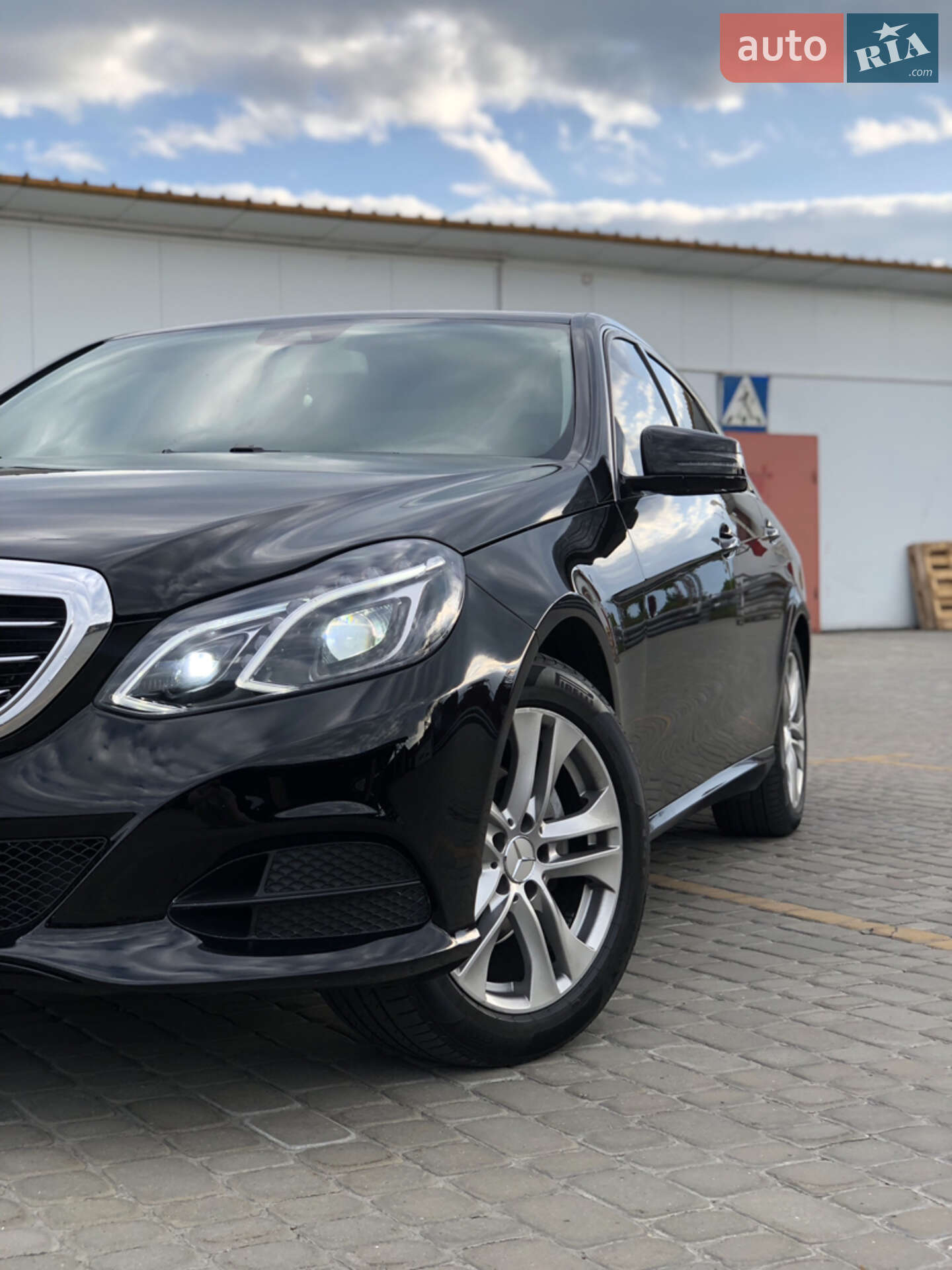 Mercedes-Benz E Class 2014 VIN WDD2120351B117075 фото оголошення 29 з 39