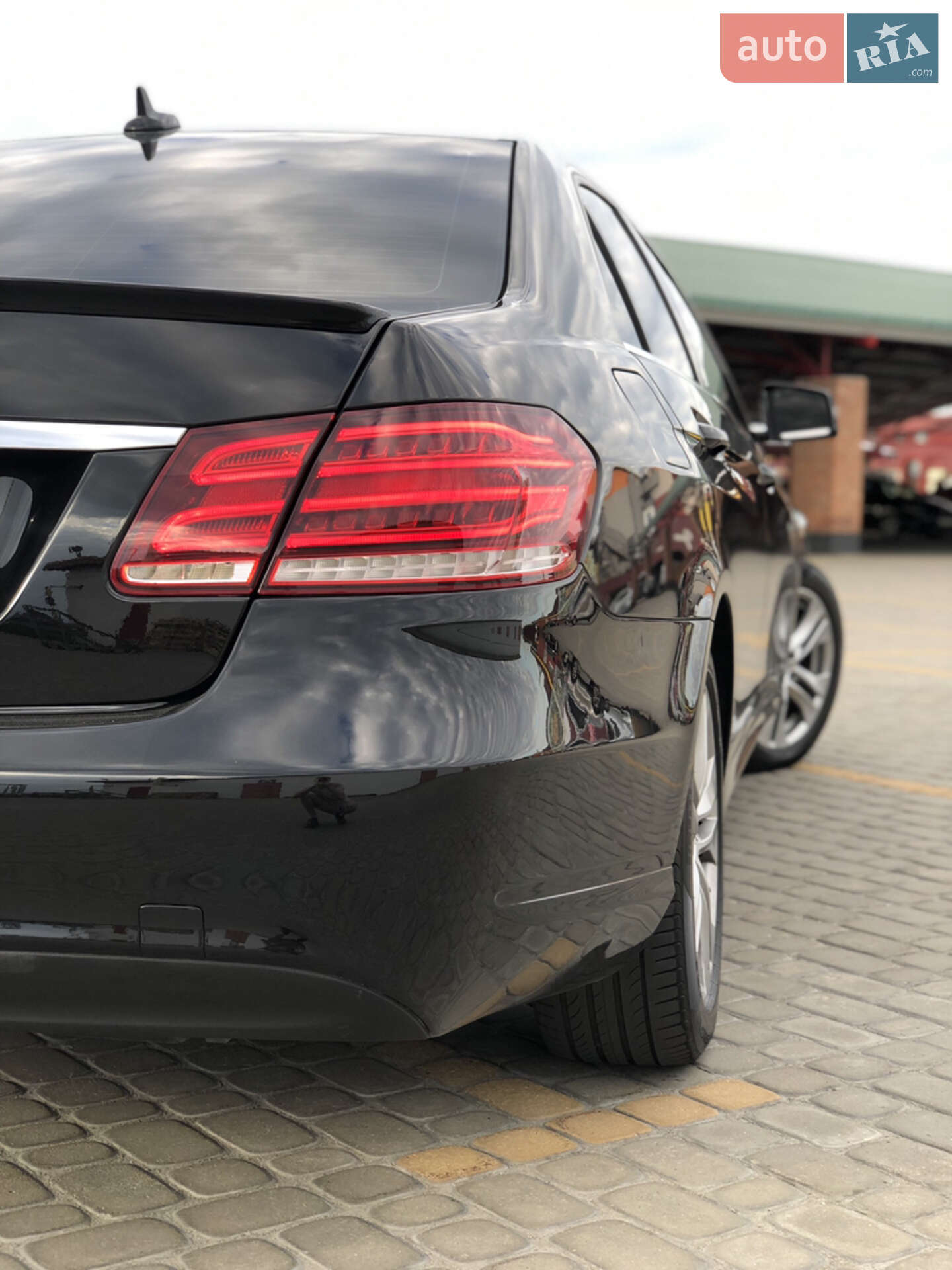 Mercedes-Benz E Class 2014 VIN WDD2120351B117075 фото оголошення 33 з 39